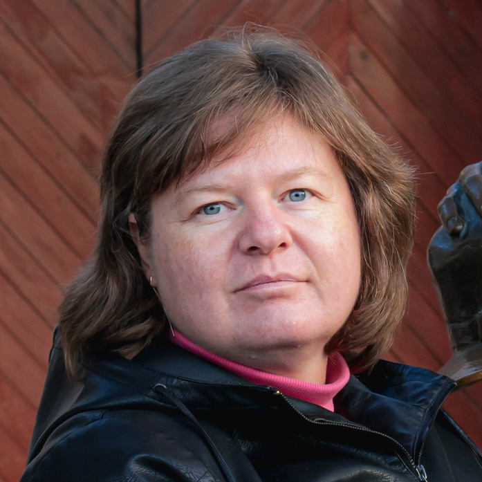 Контакты. Фотограф в Набережных Челнах Мари Сенчик