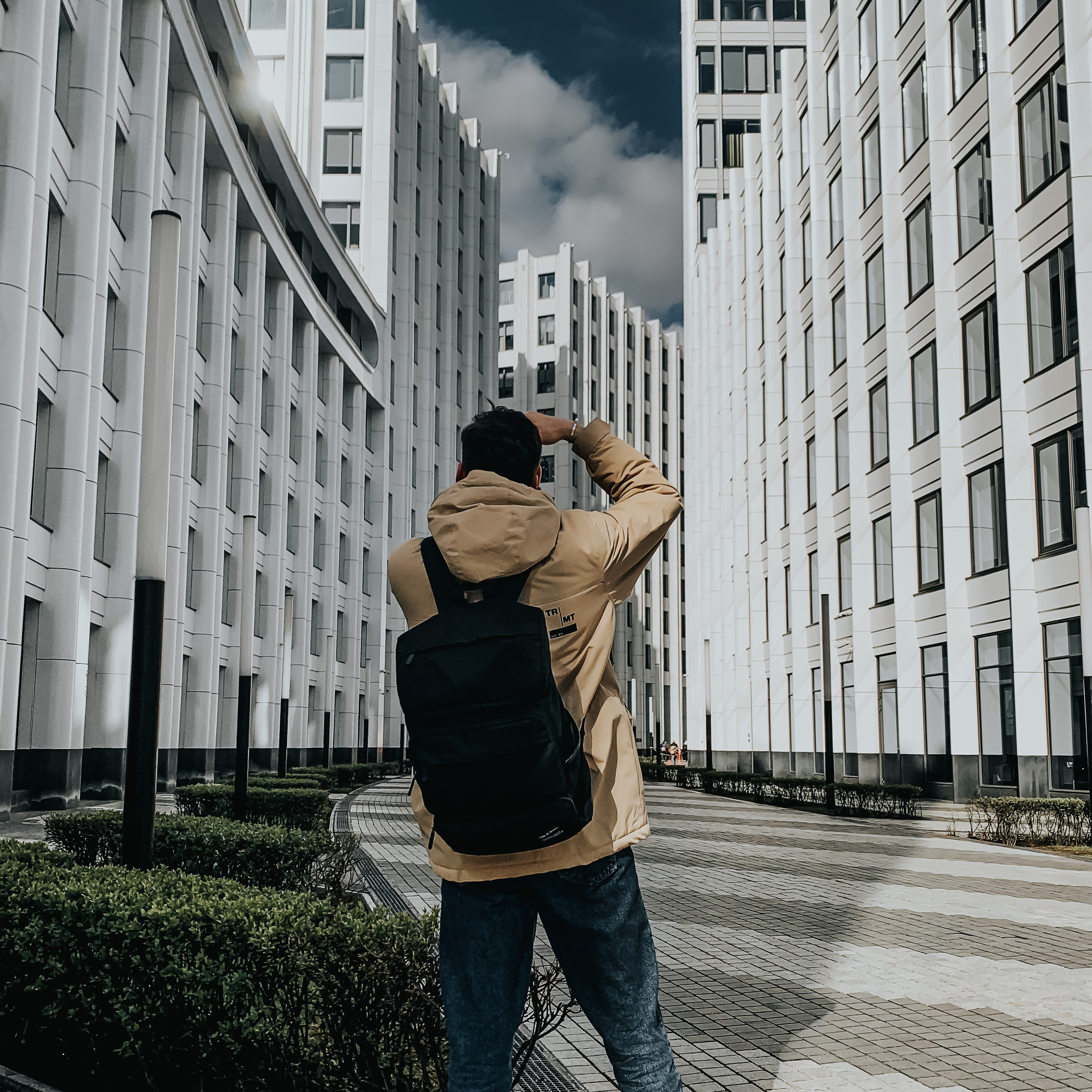 Contacts. Стрелков Антон — фотограф