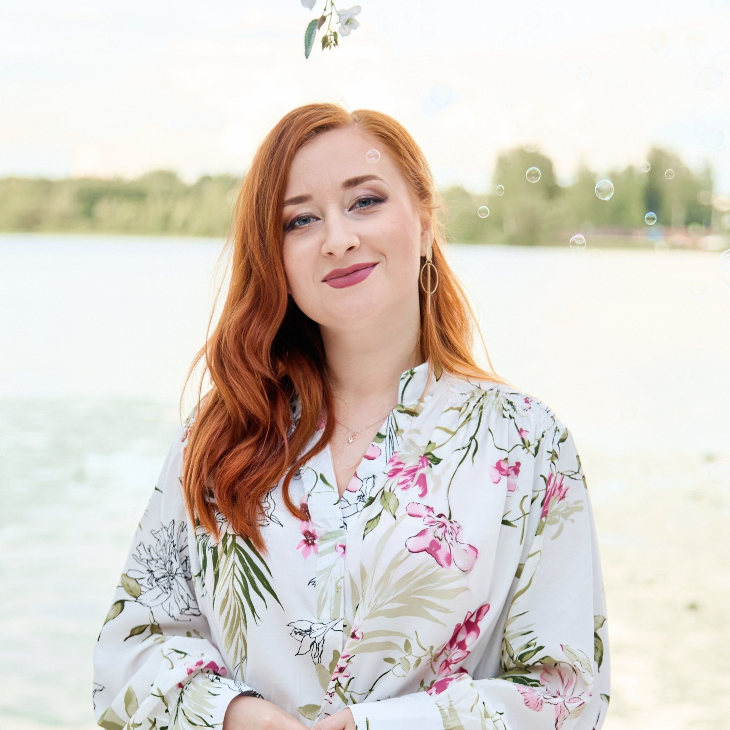 Контакты. Видеограф / Фотограф  — Яна Спащанская