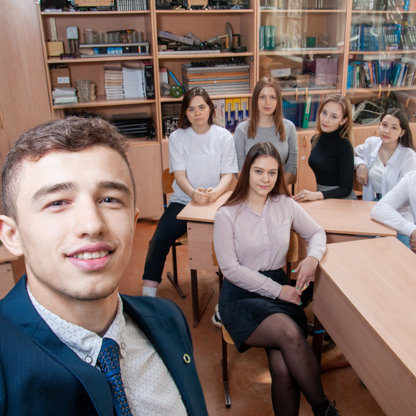 Школьный фотограф/видеограф в Санкт-Петербурге Константин Ольхин