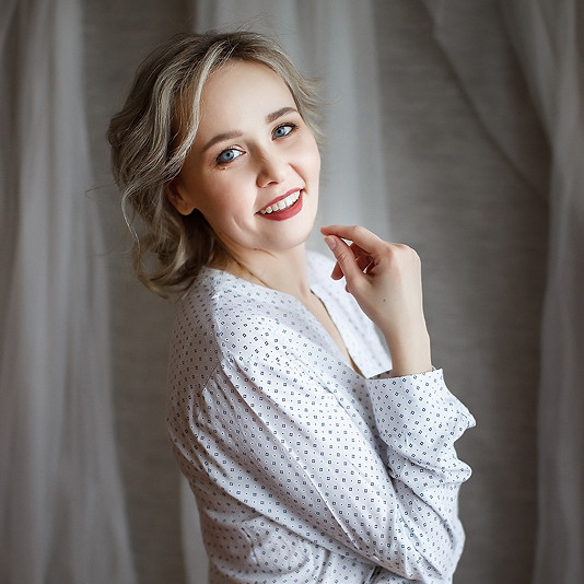 Контакты. Фотограф в Усть-Лабинске Елена Бахарева