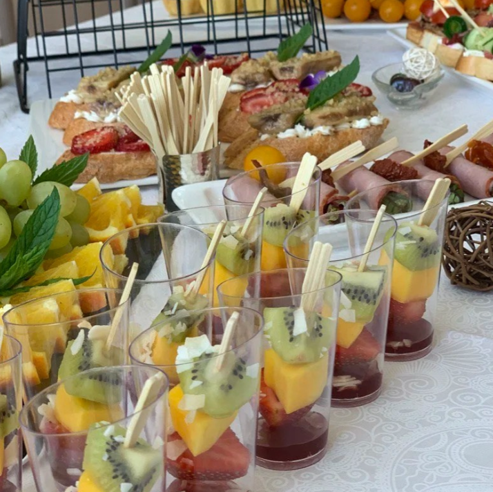 Фуршет за 24 часа от 9 430р. Izmailov loft