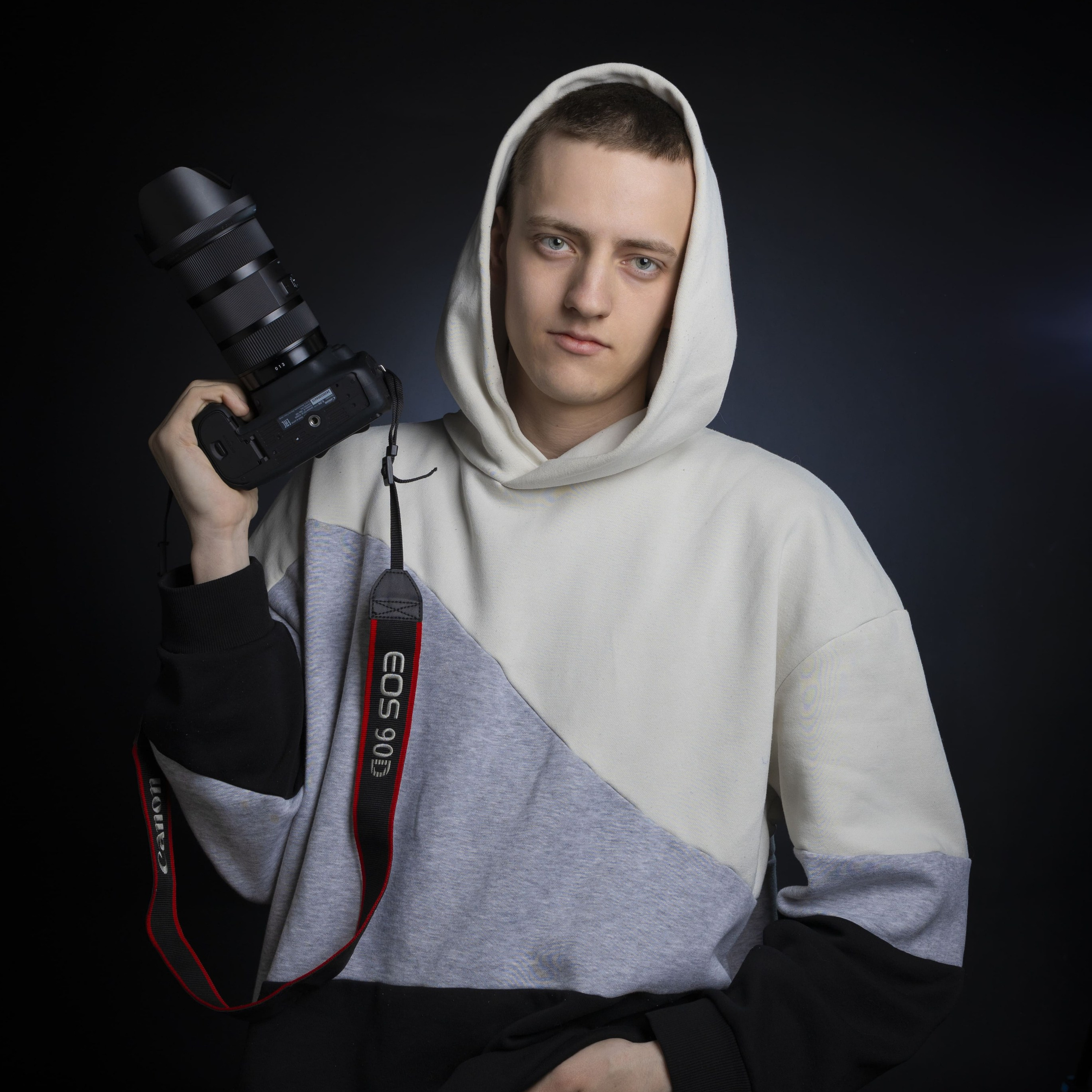 Контакты — Ивана Майорова. Портретный и репортажный фотограф в Москве Иван Майоров