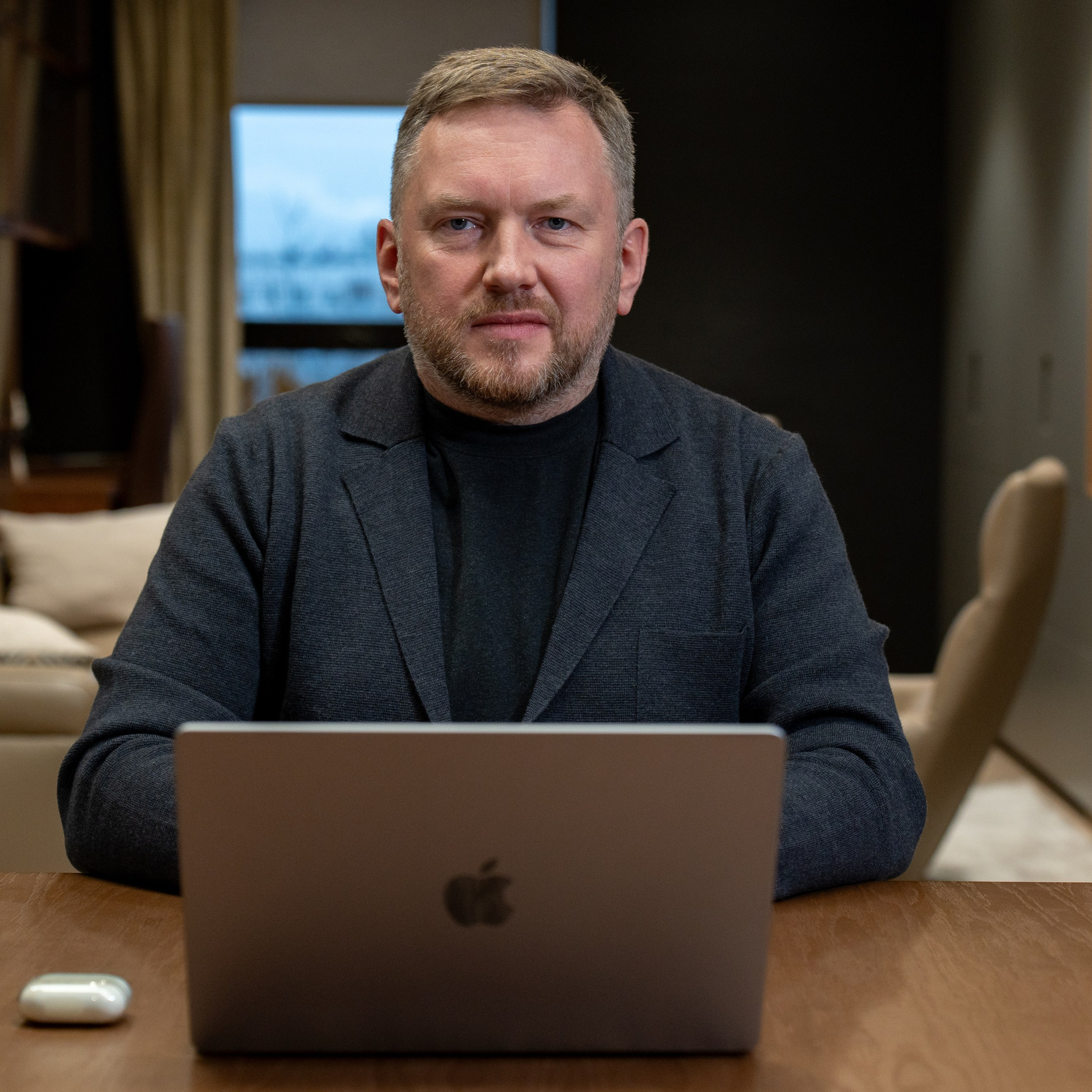 Обо мне. Портретный фотограф в Москве Фарид Леонов