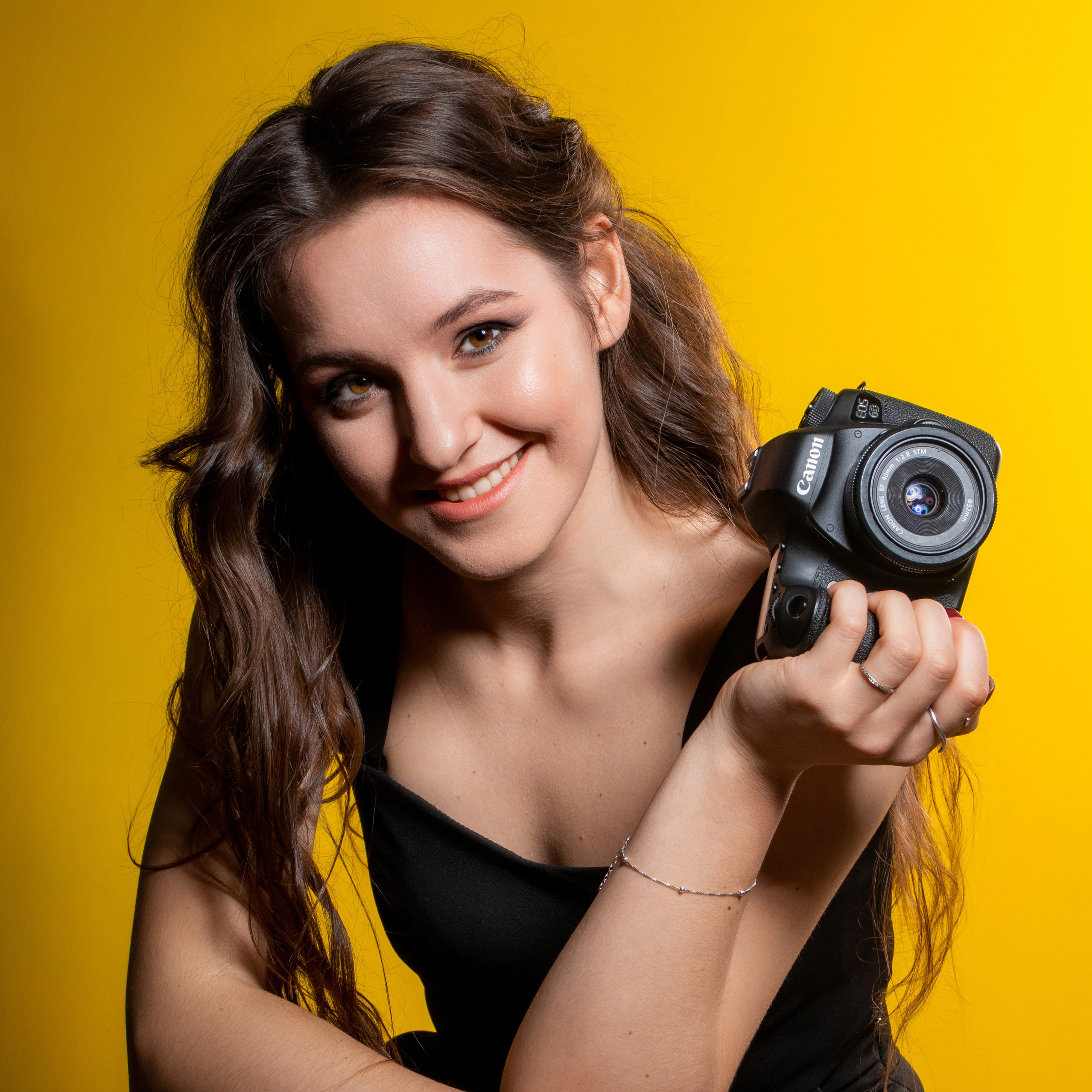 Контакты. Свадебный и контент фотограф в Севастополе и Крыму Марина Данилова