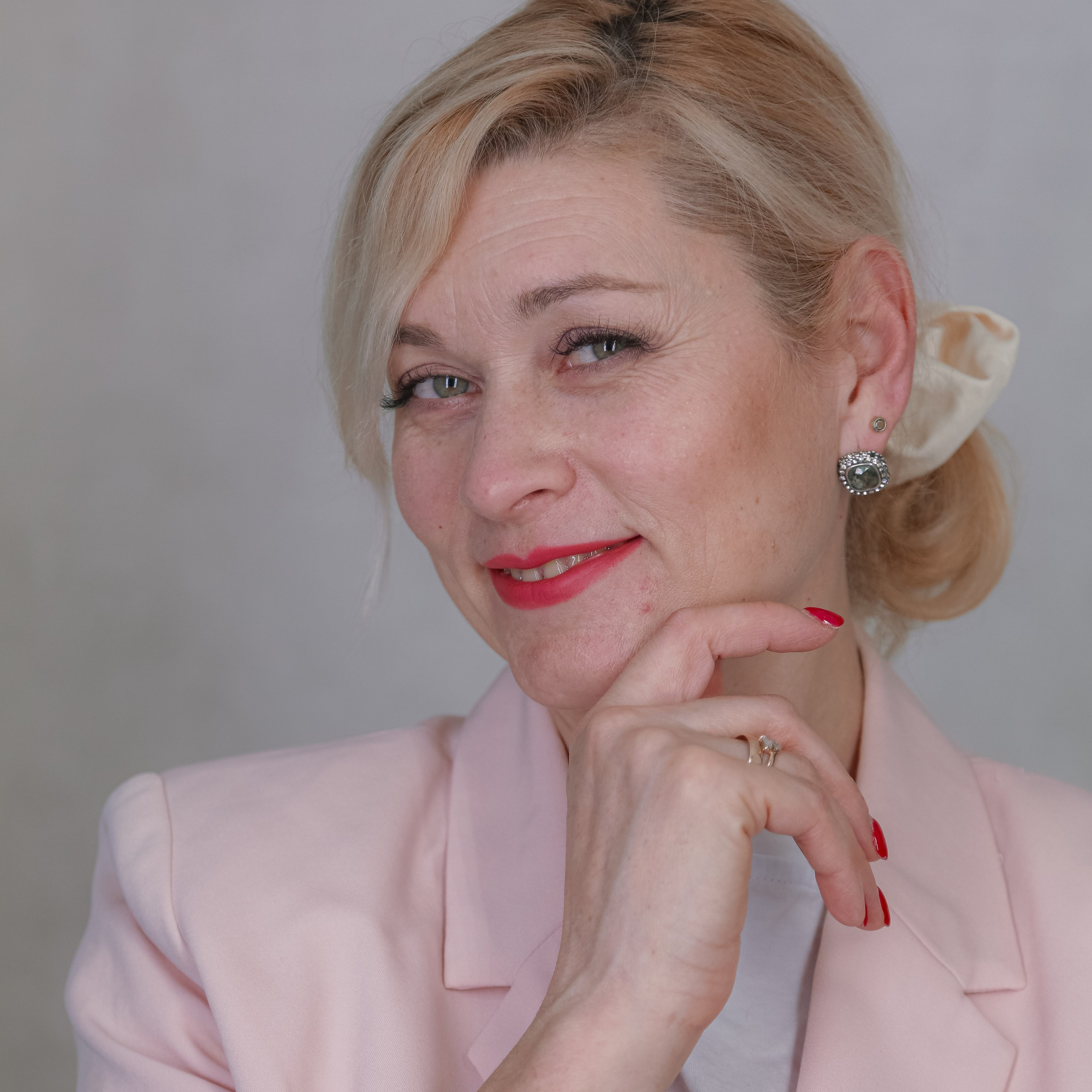 Кейс: мастер ногтевого сервиса. БазКомБиз — креативные партнеры для бизнеса