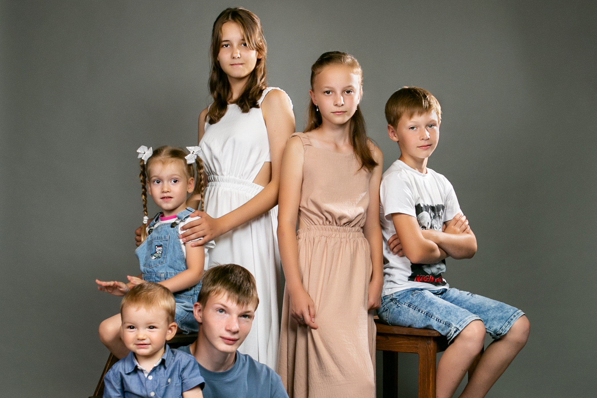 Семейная съемка. Фотограф Наталья Стаг в Омске. Фотографирую в разных стилях в разных студиях, а так же в школах и садах. Печатаю выпускные фотоальбомы