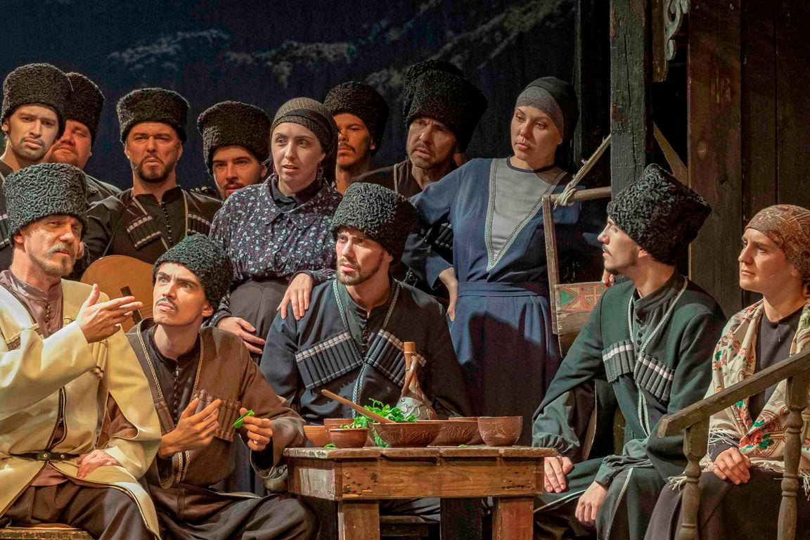 Театр «У Моста»: «Ростов вас любит!». Журнал о самом особенном. Пермь и Пермский край