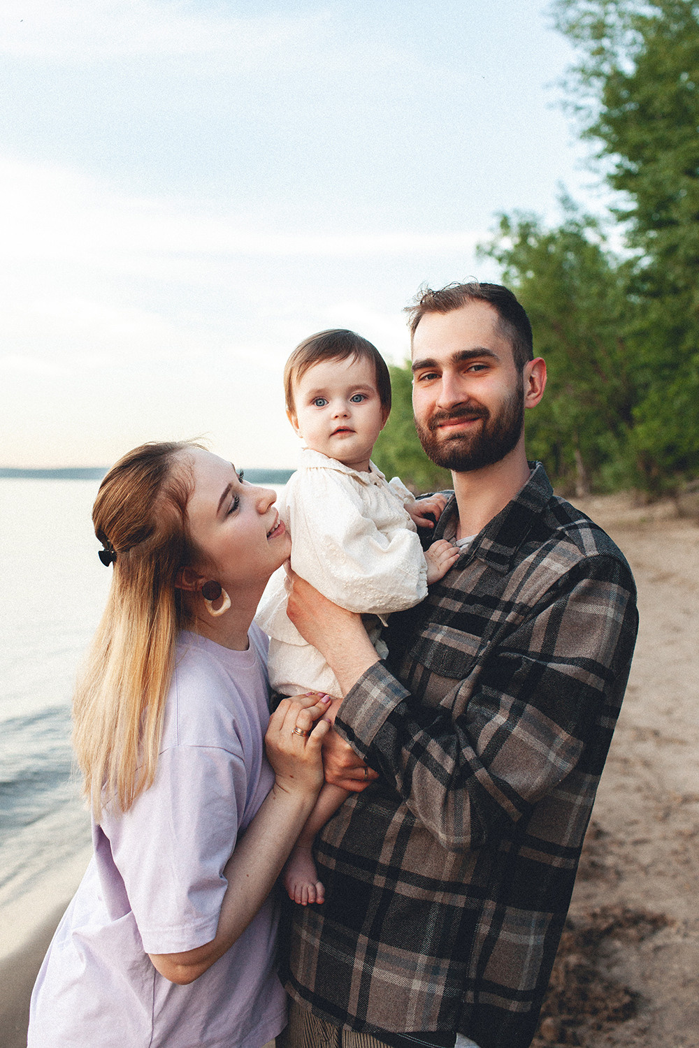 Семейная фотосессия на Набережной реки Волги в Самаре. Детский фотограф в Самаре