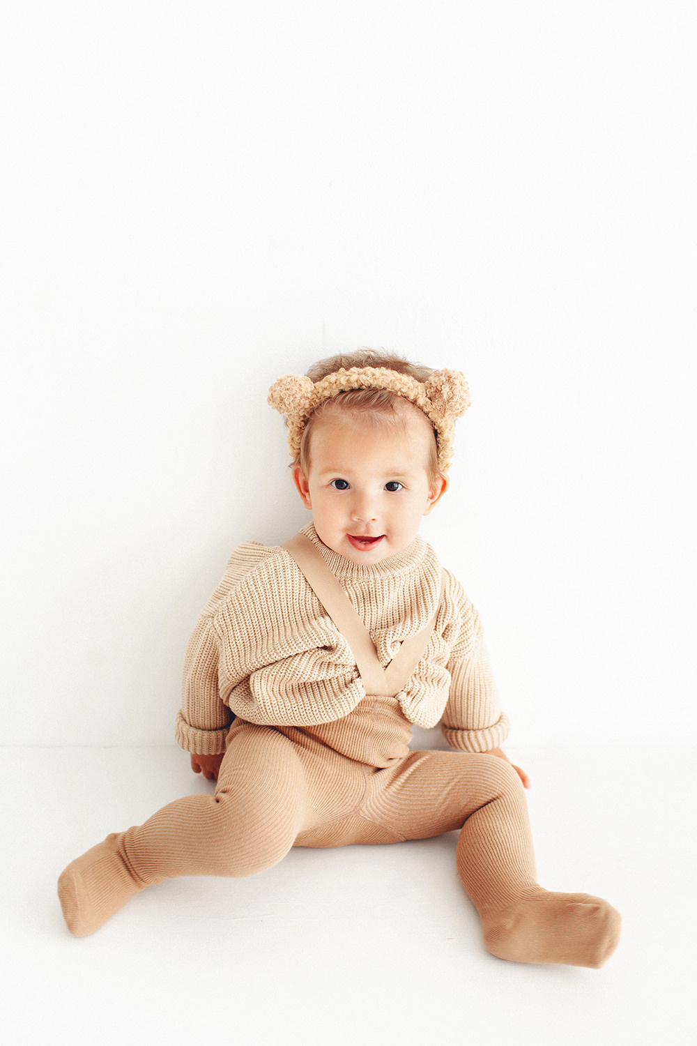 Шура в костюме медвежонка. Детский фотограф в Самаре