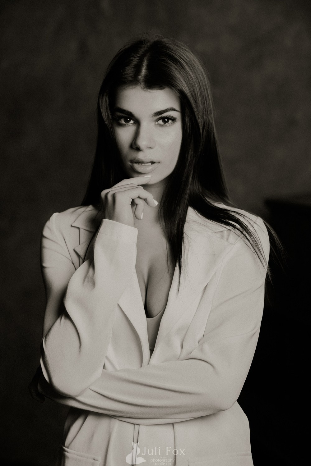 ТРАНСФОРМАЦИОННАЯ ФОТОСЕССИЯ. Юлиана Смешек, коуч, наставник экспертов и предпринимателей