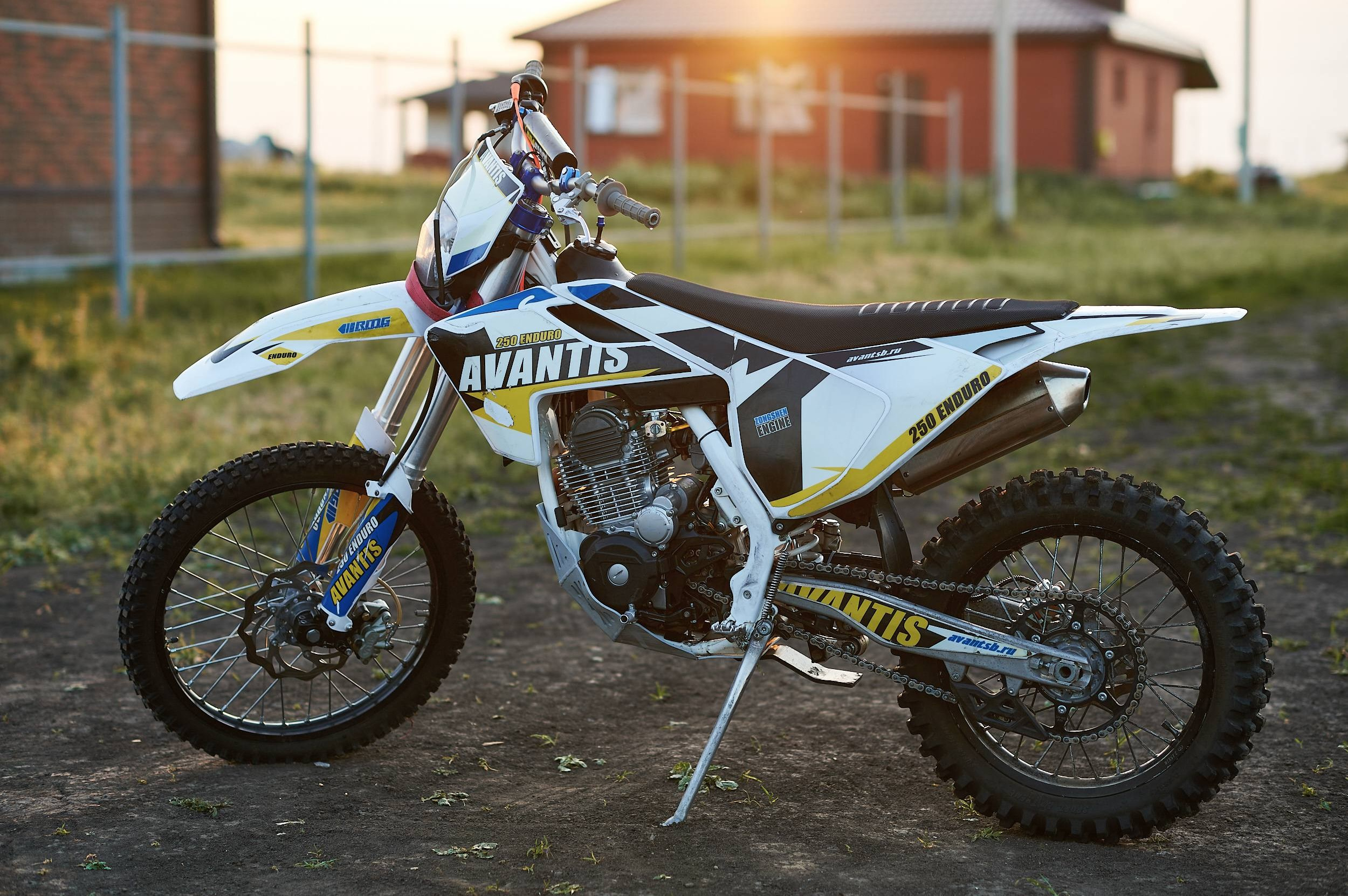 Услуги. Профессиональный прокат эндуро мотоциклов и квадроциклов в г. Белгород