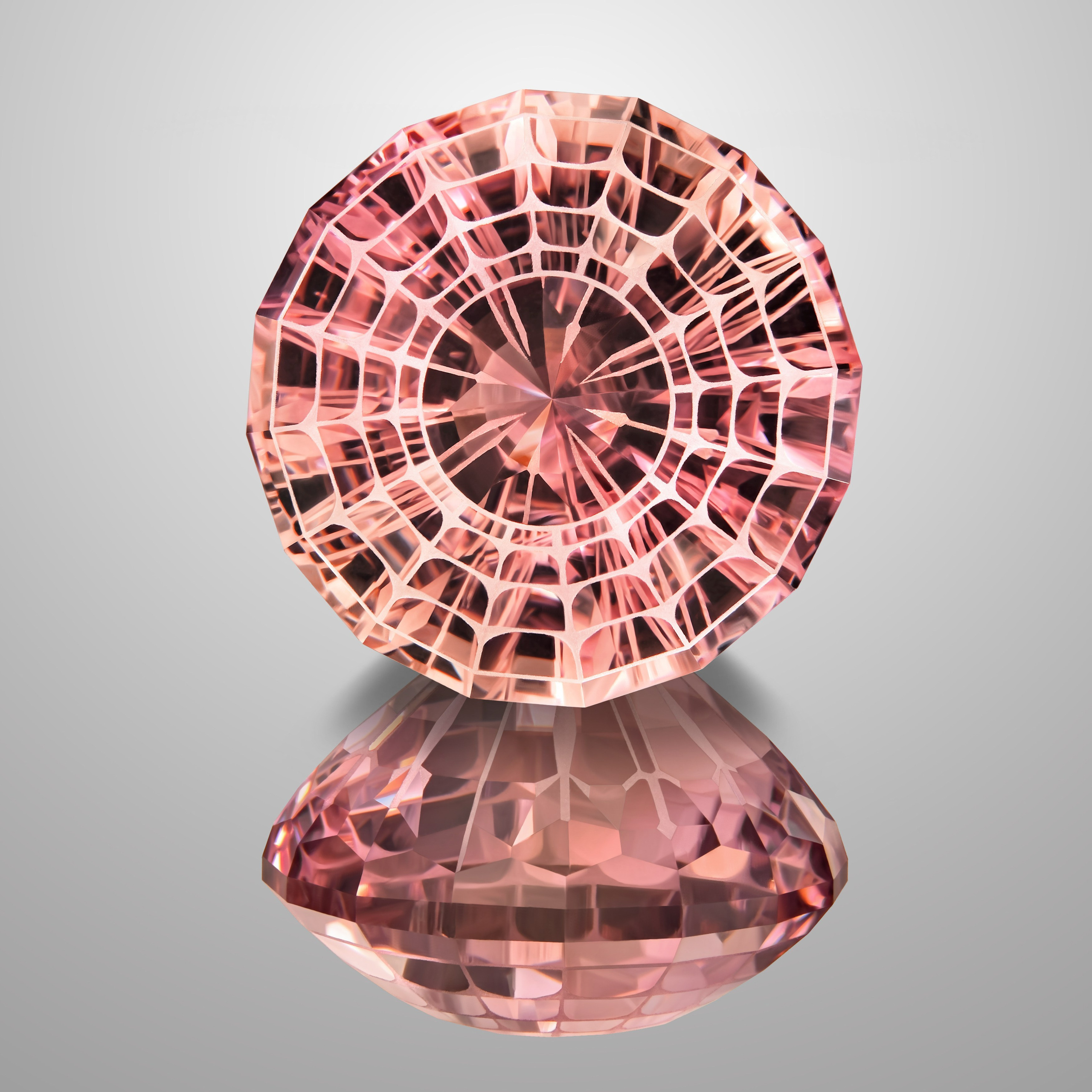 Каталожная фотосъёмка. High-quality professional advertising photography of jewelry, precious stones, training, consultation