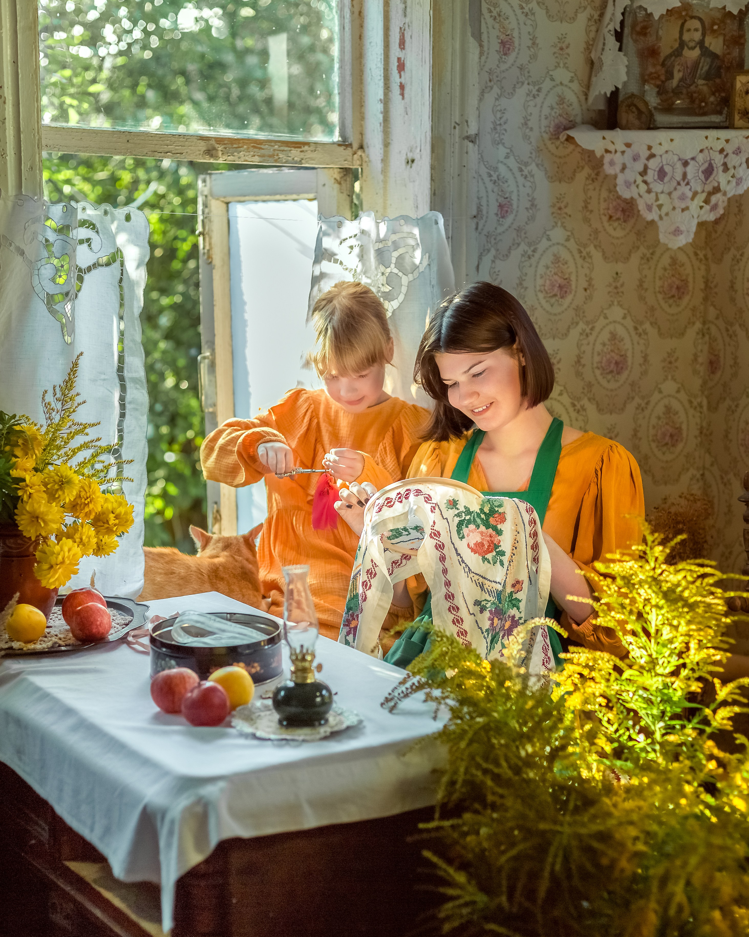 Семейная фотосессия, фотосессия в деревне, деревенский дом, чаепитие. Профессиональный фотограф, фотохудожник, видеограф из Москвы