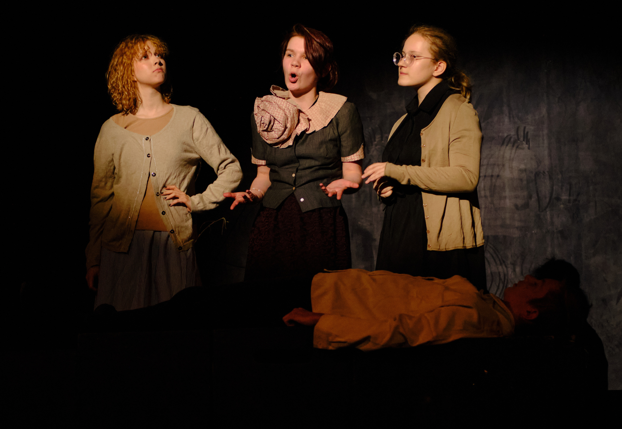 Бэкстейдж театрального шоу. Кирилл Акишкин — режиссёр и фотограф | Киноэстетика визуального повествования | МОСКВА