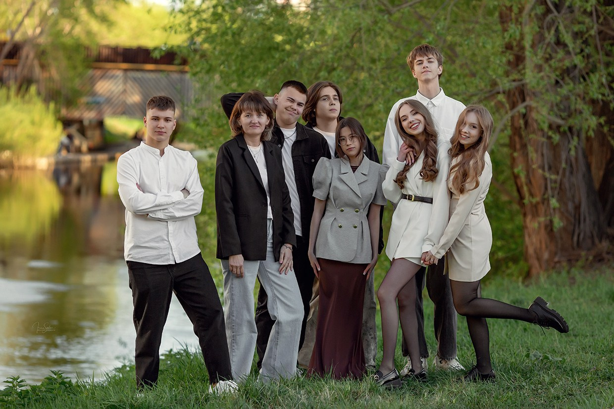 Фотосессия выпускников 11 класса. Детский и семейный фотограф в Екатеринбурге