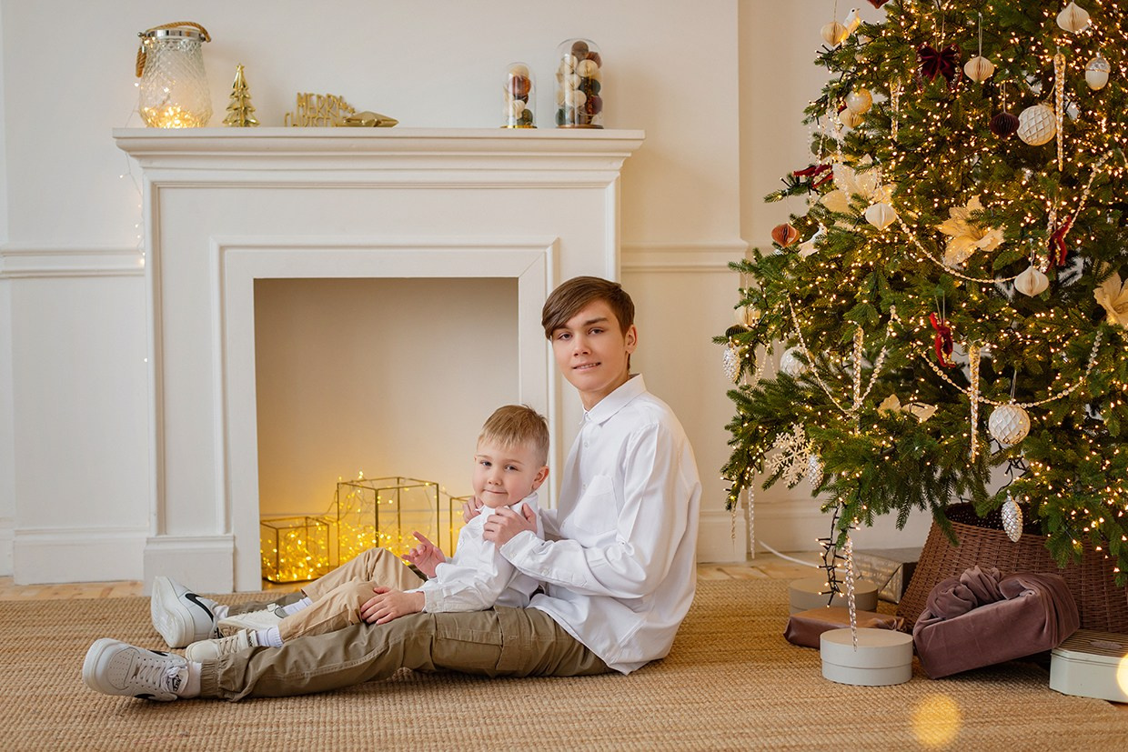 Фотосессия Большой семьи в фотостудии Svet. Детский и семейный фотограф в Екатеринбурге