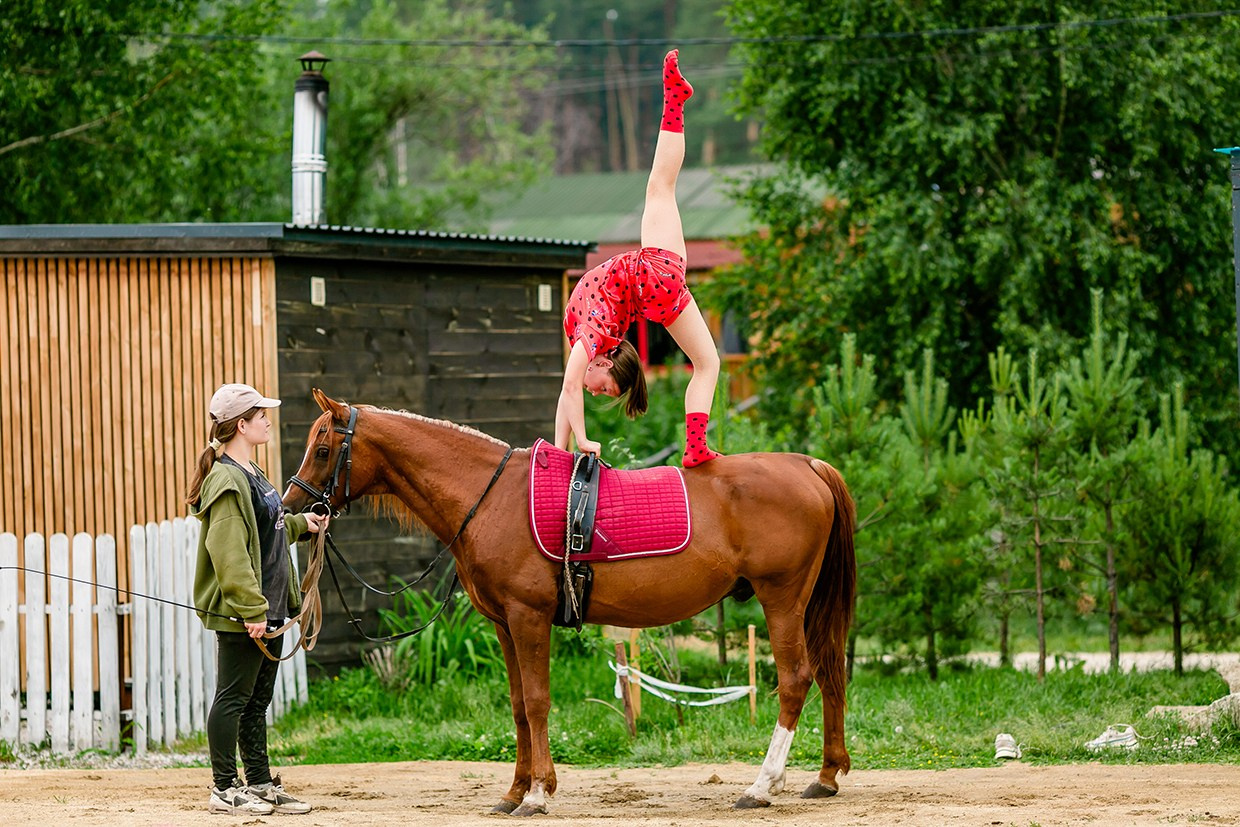 Детский день рождения в Мичуринских прудах. Детский и семейный фотограф в Екатеринбурге