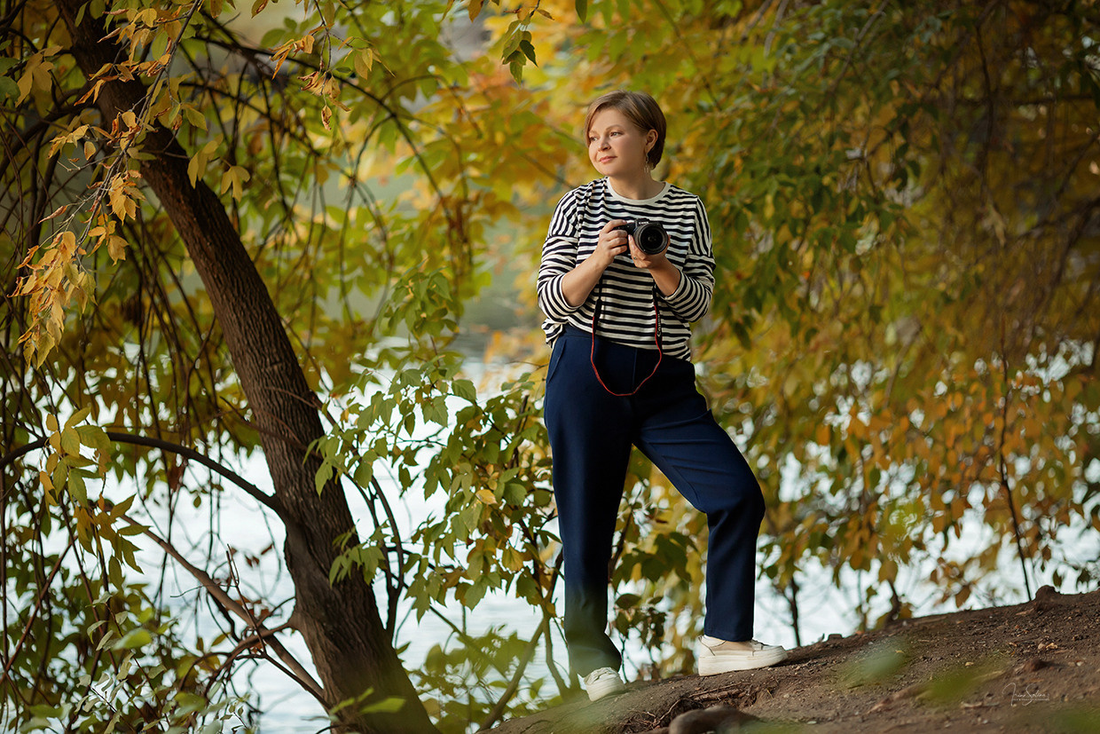 Индивидуальная фотосессия в городском пейзаже и парке. Детский и семейный фотограф в Екатеринбурге