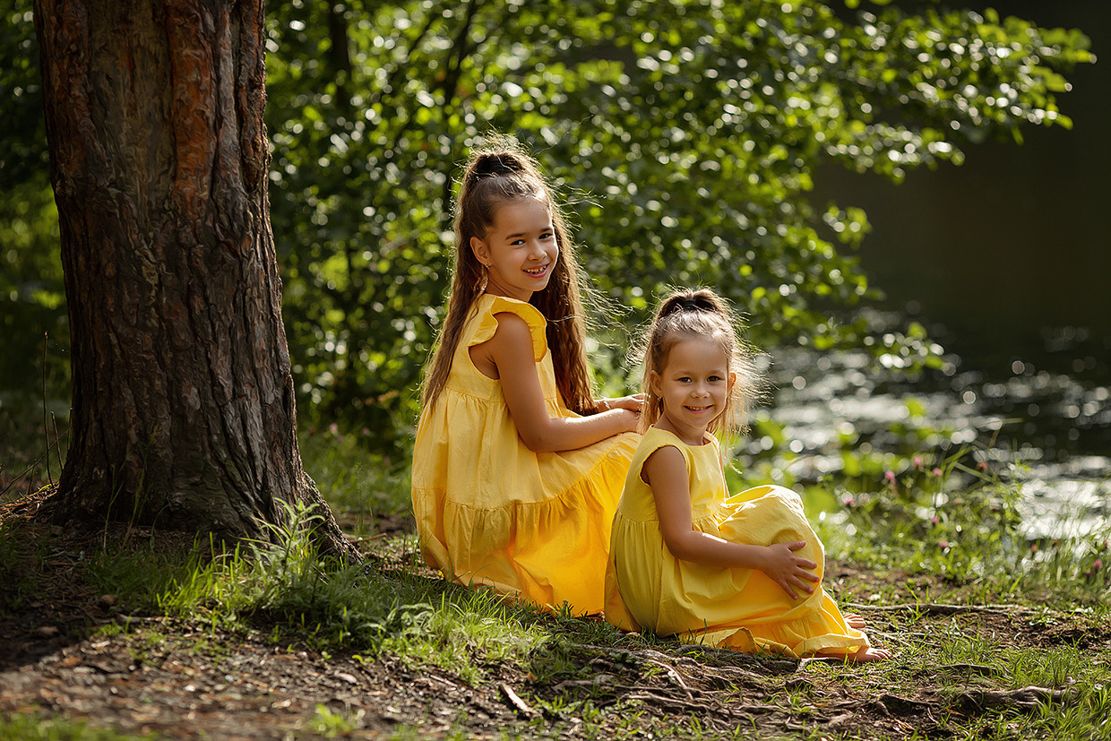 Семейная фотосессия в Клубе Тепло-уют и в лесу. Детский и семейный фотограф в Екатеринбурге
