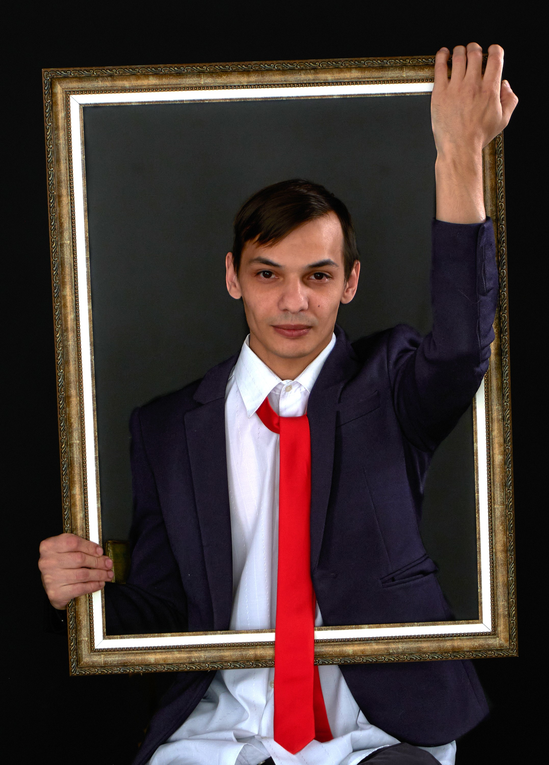 Выставка Драматургия героя