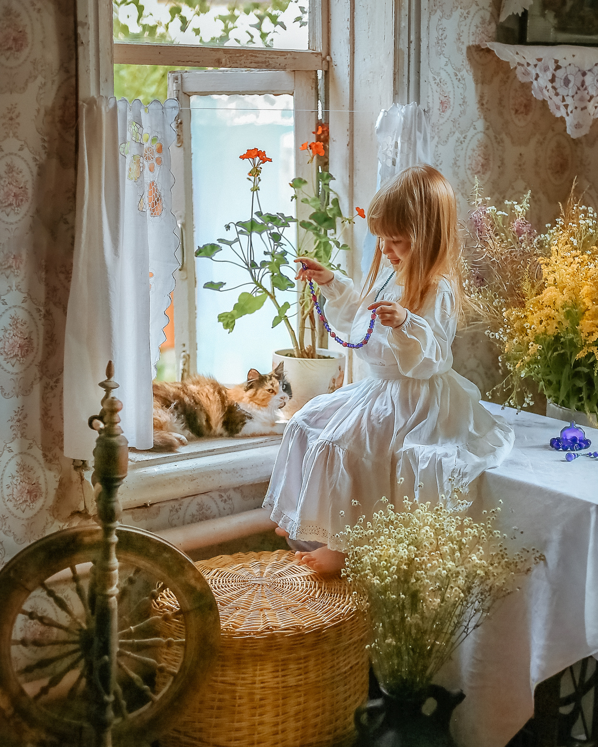 Семейная фотосессия, фотосессия в деревне, деревенский дом, чаепитие. Профессиональный фотограф, фотохудожник, видеограф из Москвы