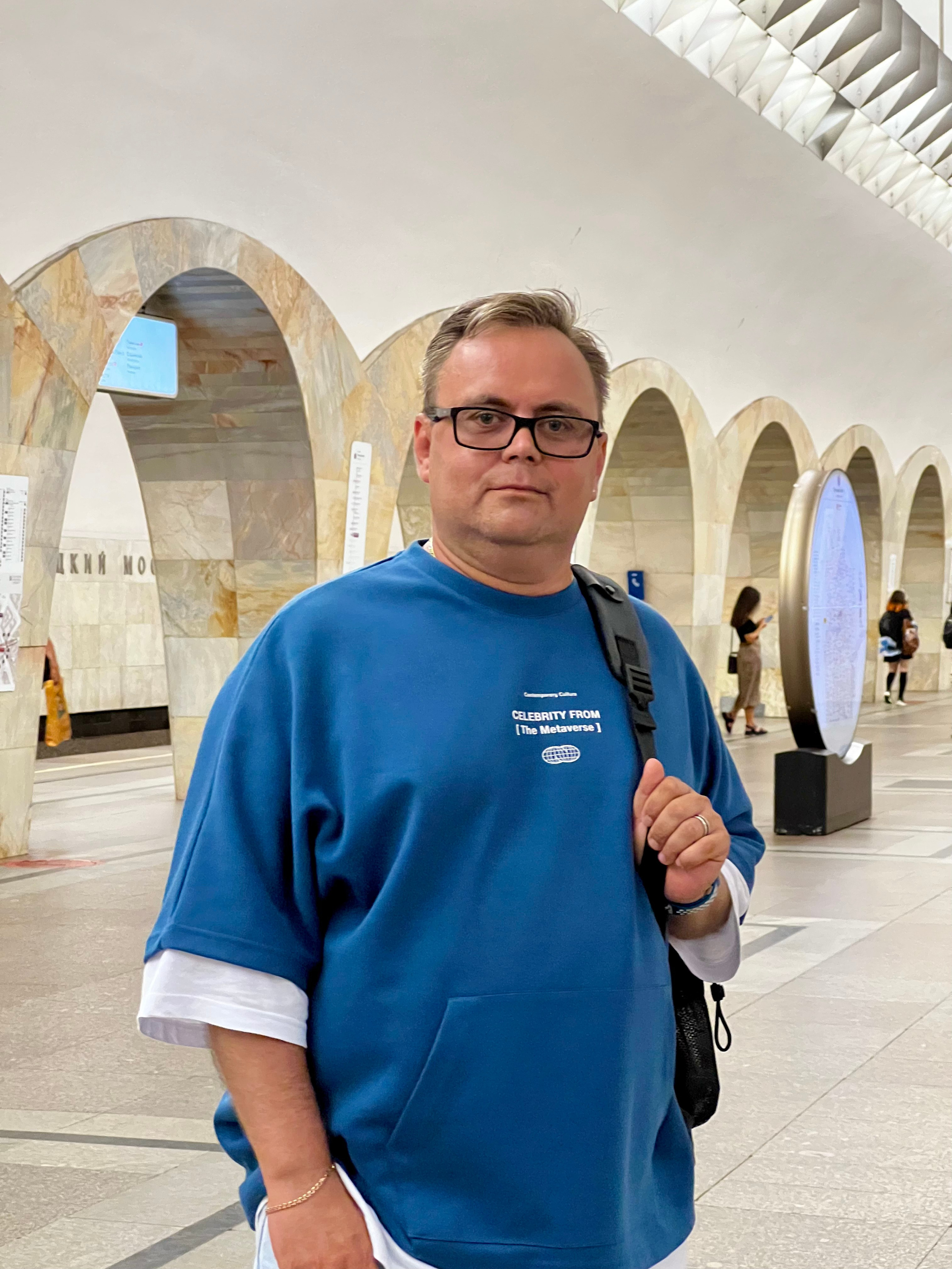 Контакты. П&П — Полезное с Приятным. Фотоэкскурсии — Москва на память. Экскурсовод и фотограф в Москве. Увези столицу в своём альбоме!