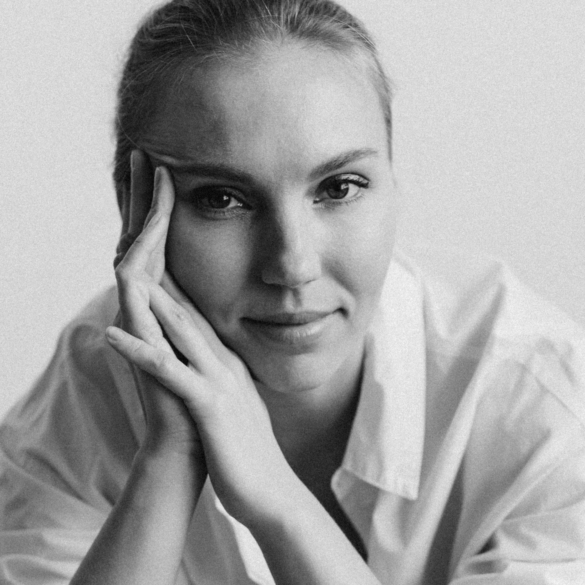 Контакты. Фотограф в Москве Лида Фойда