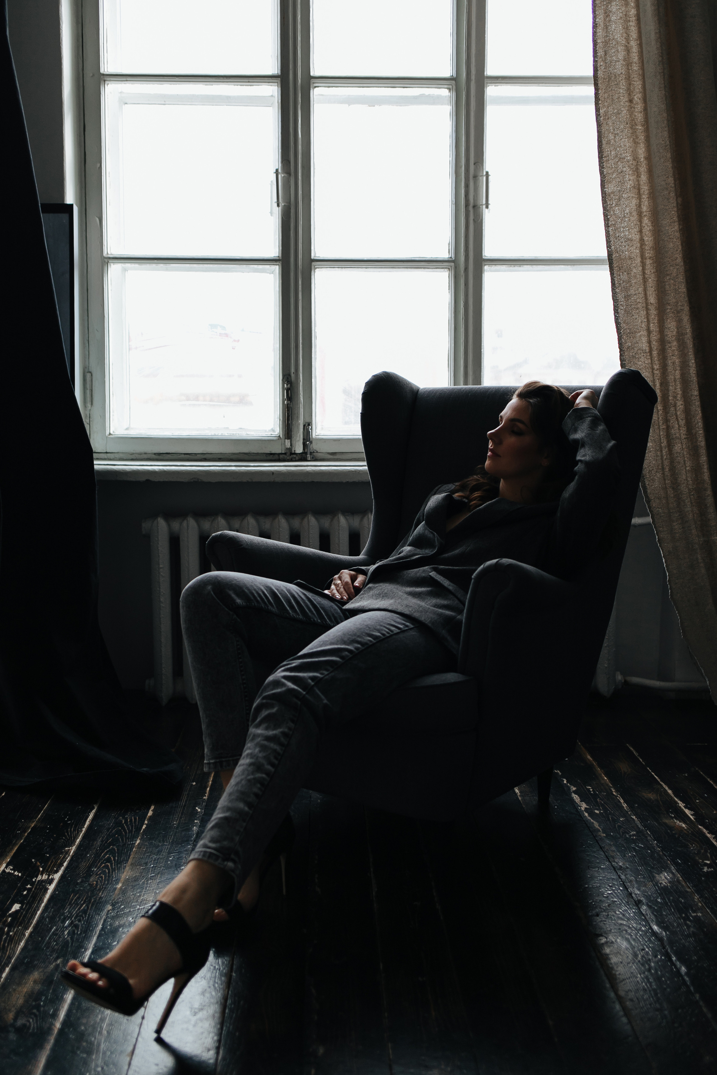 Минималистичные фотостудии Минска. Портретный фотограф в Минске Анна Волейко