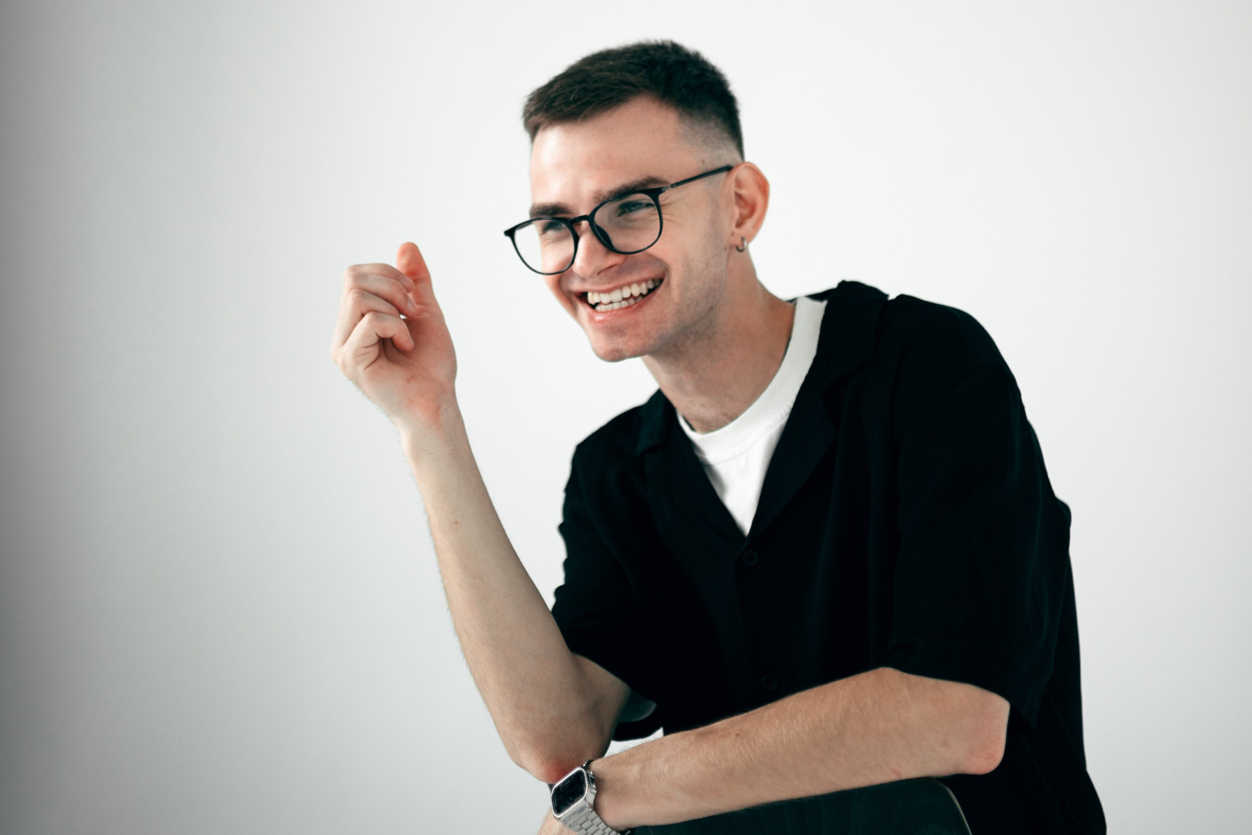 Влад жил в городе Светлогорск. Сейчас живет в Гомеле.