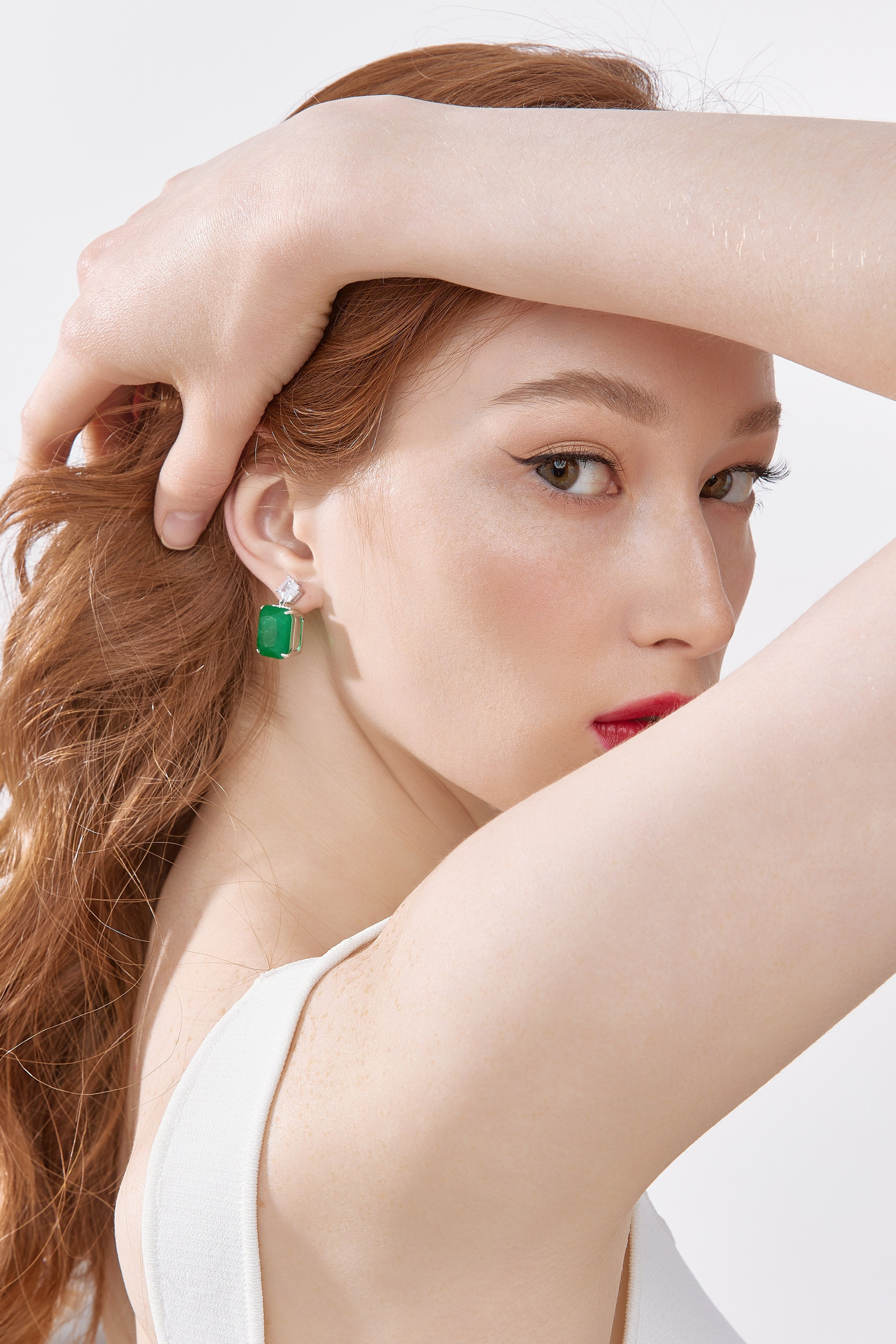 бьюти фотосъемка в москве для бренда украшений