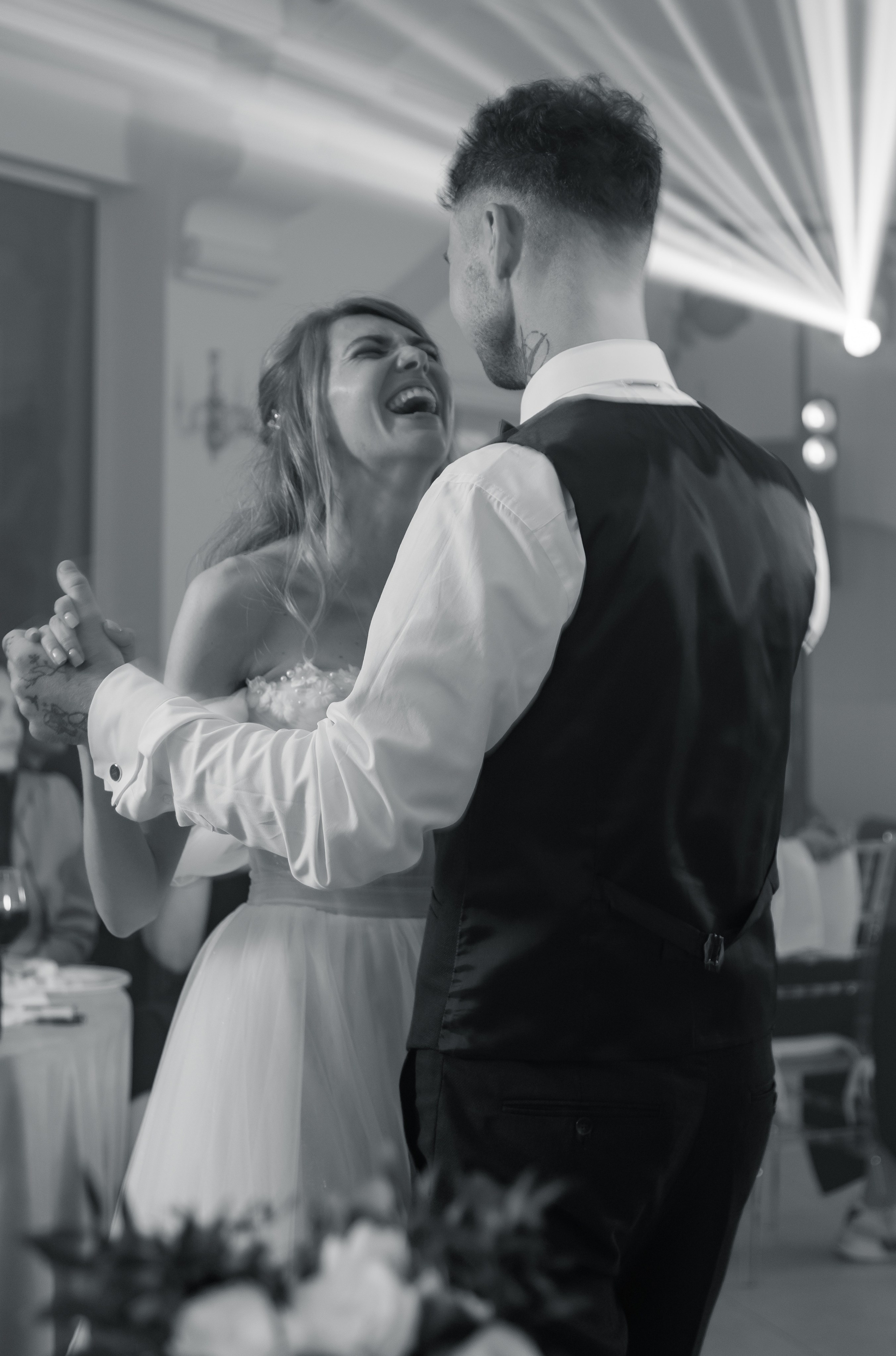 Ваша история любви в каждом кадре. Свадебная фотосессия и видео от семейной команды. Санкт Петербург — Москва