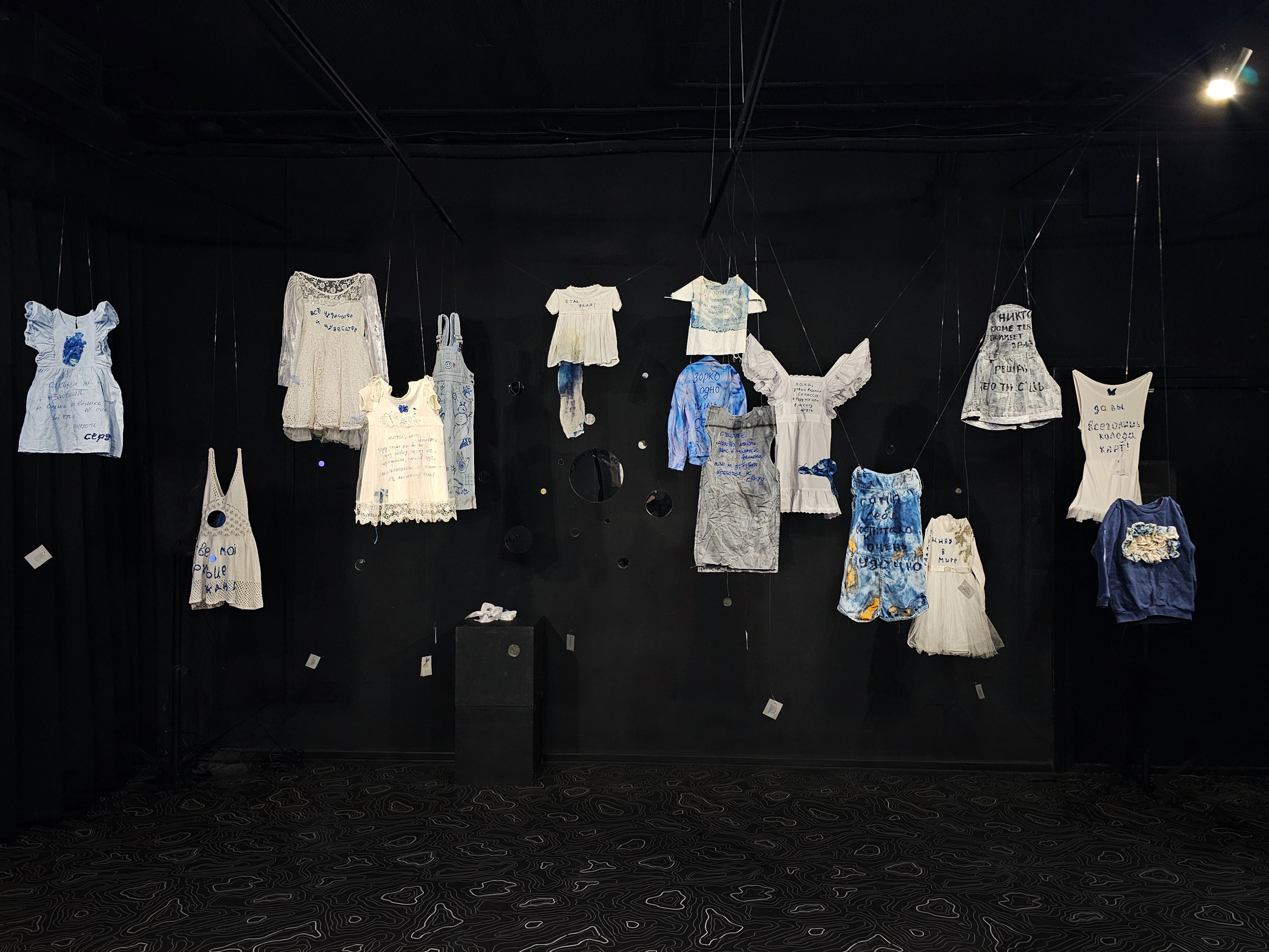 Выставка Смыслопередача, ArtMaison галерея Москва, художник Ольга Андрияш, объединение м.о.х