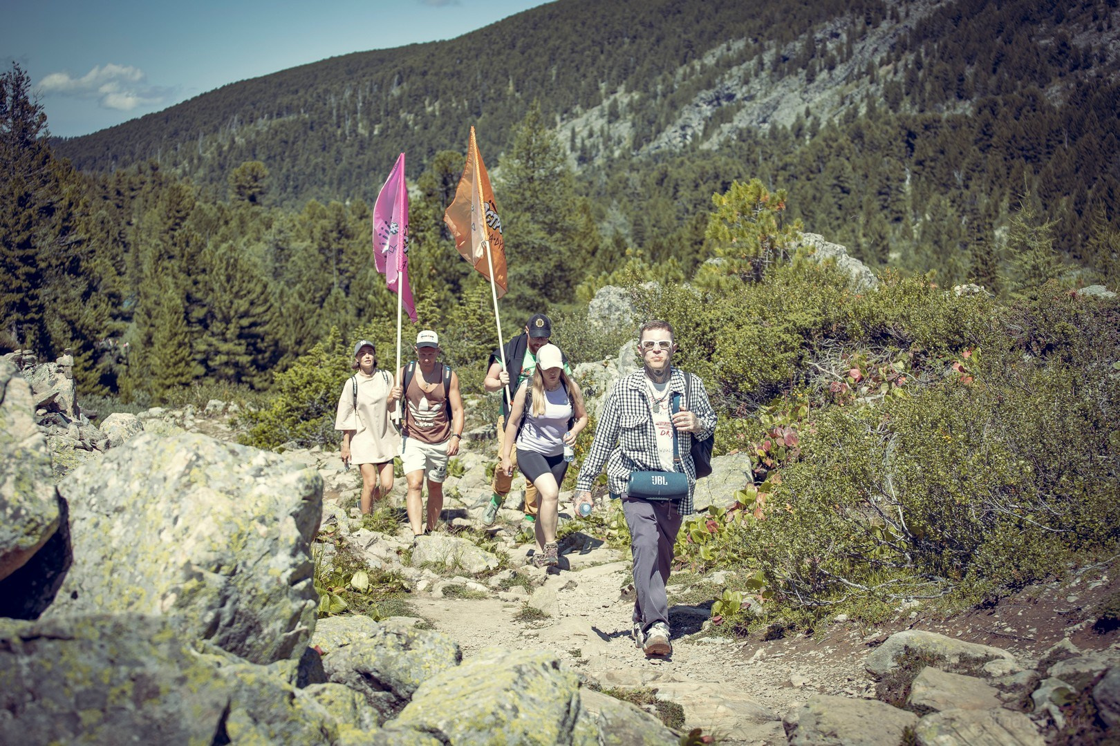 «Зелёный путь» на Караколы. Фотограф Эдуард Алмадаков