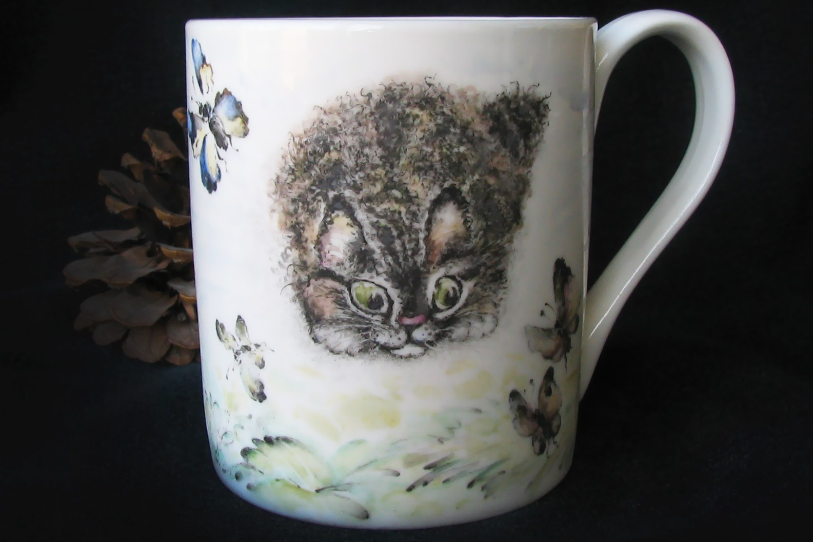 Детская посуда. Роспись фарфора на заказ в Санкт-Петербурге. 