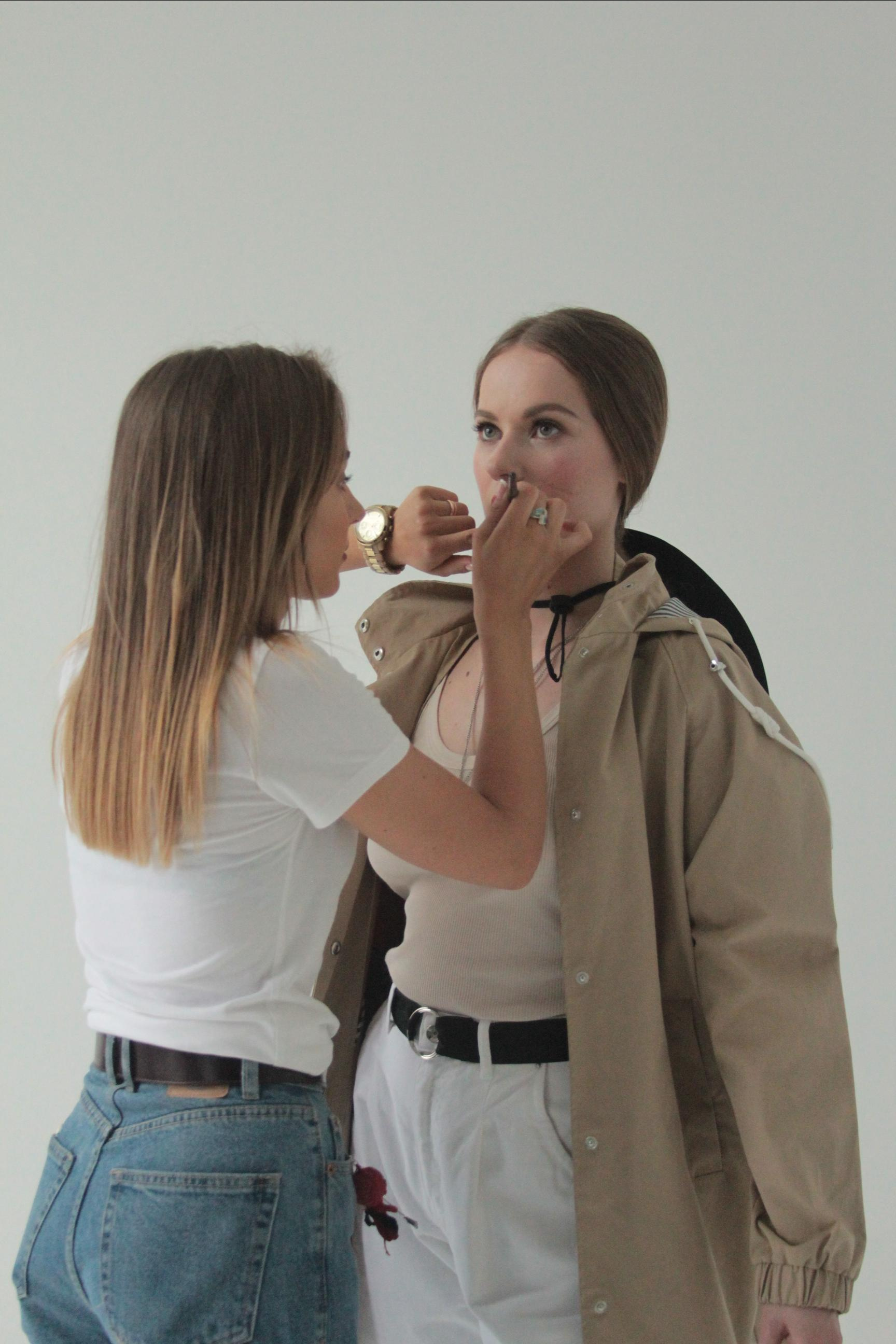 Контакты. Визажист в Санкт-Петербурге Ковалева Мария