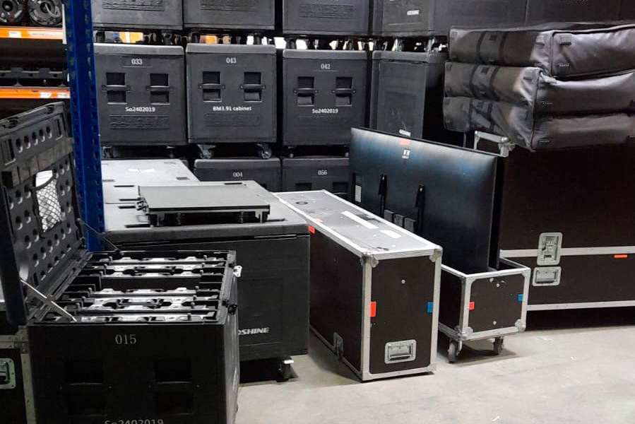 Аренда светодиодных led видеоэкранов и телевизоров для мероприятий в тц Весна