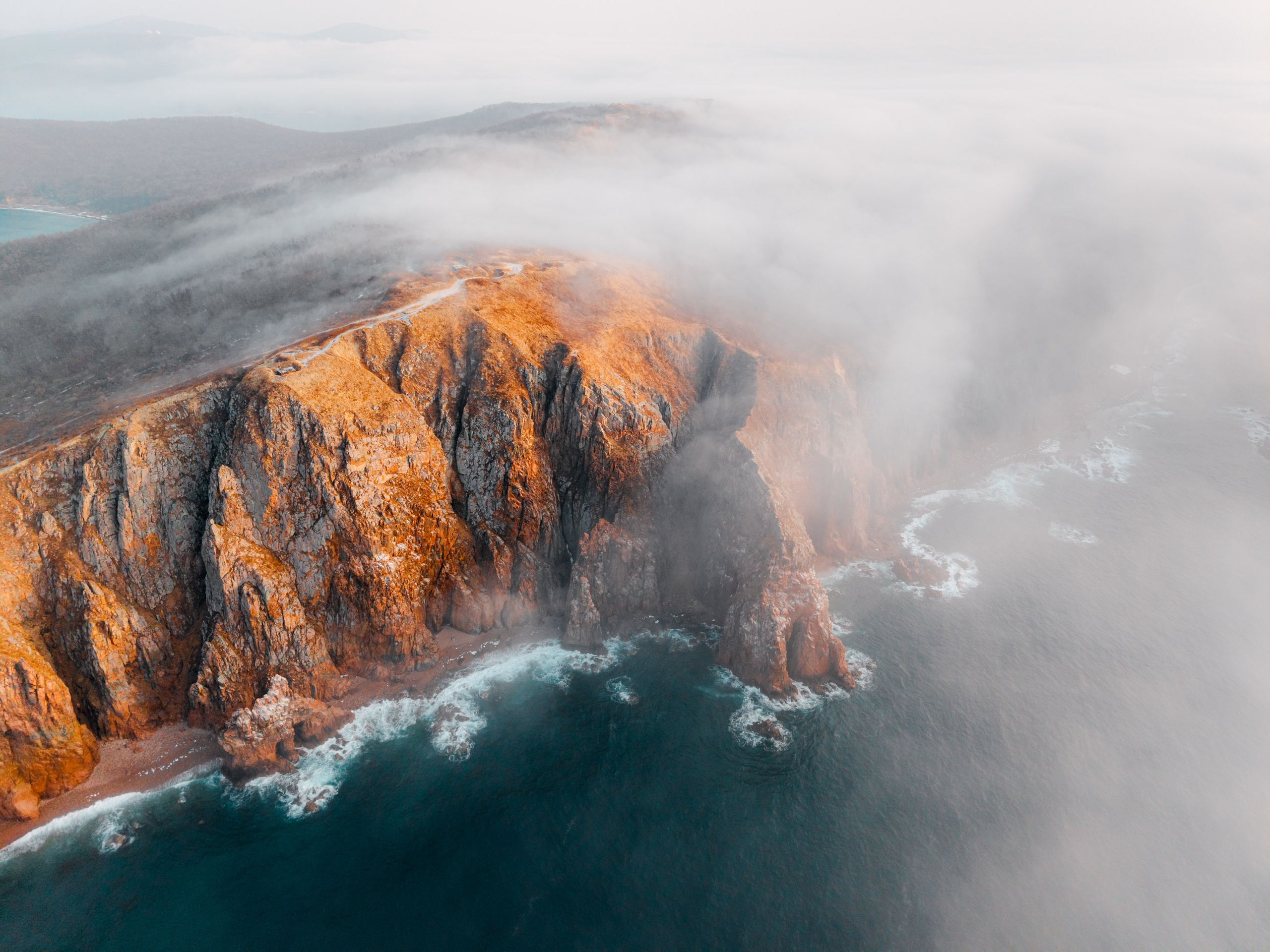 Рассвет на о. Шкота. Ivan Zaitsev (IZIART) — creating a cultural code through photo and video