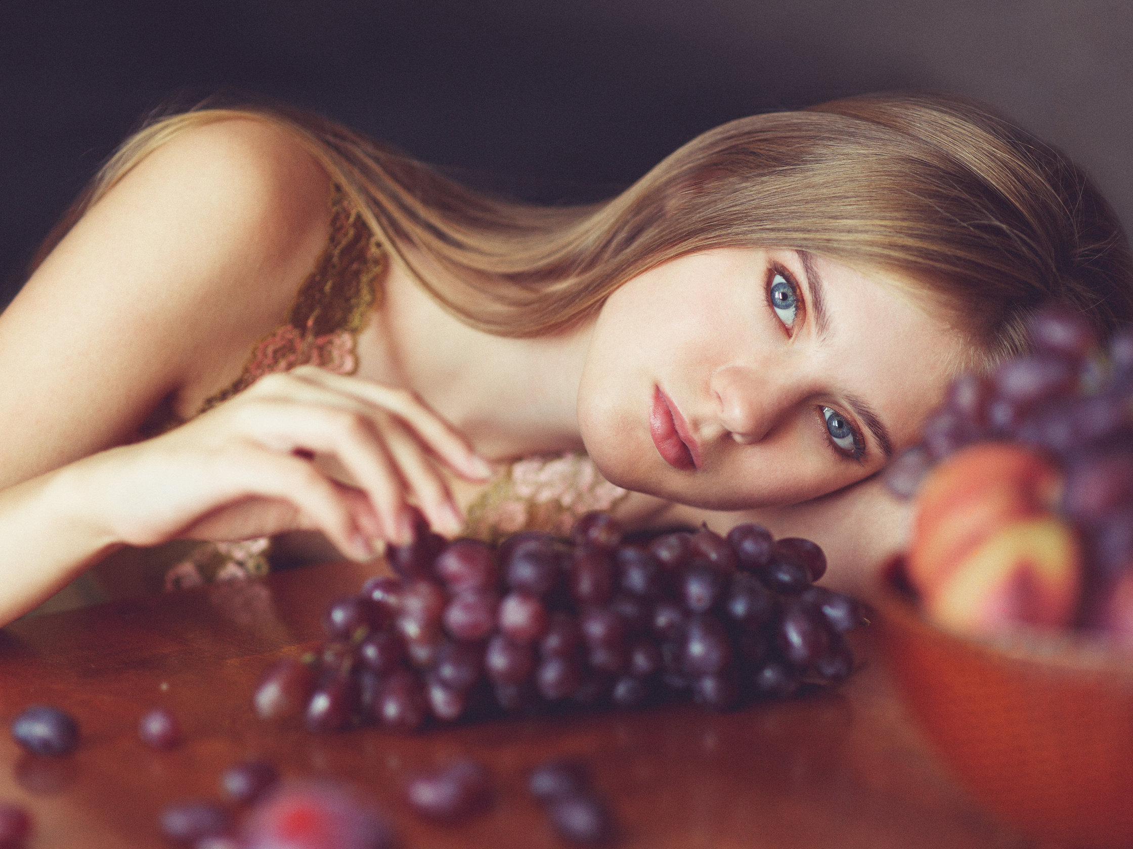 Контакты. Фотохудожник в Москве Оксана Ведмеденко