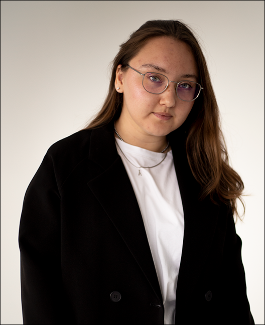 Контакты. Алимурадова Арина: фотограф в Москве