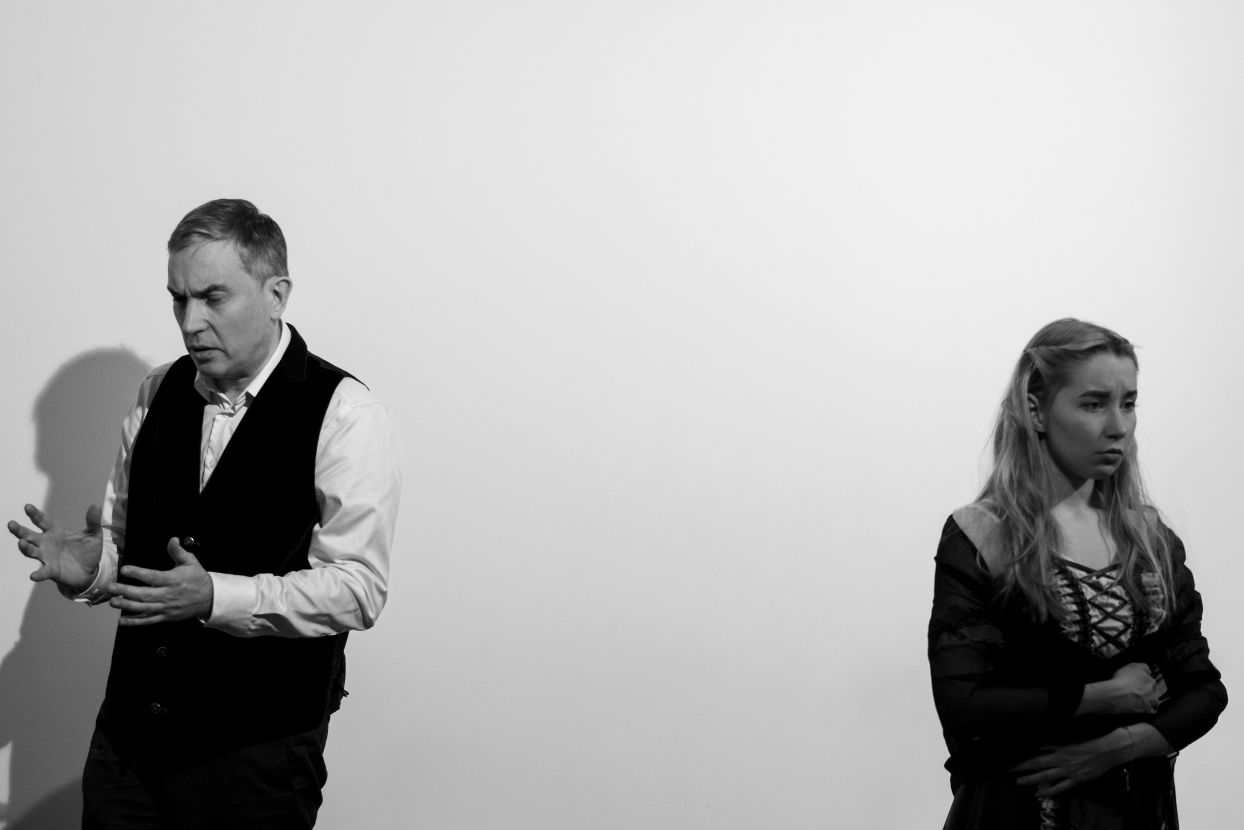 Снимал спектакль. Мистические фотосессии в Санкт-Петербурге от мистика Ильи Шенгелия