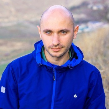 Контакты. Фотограф из Черкесска — Амар Жужуев