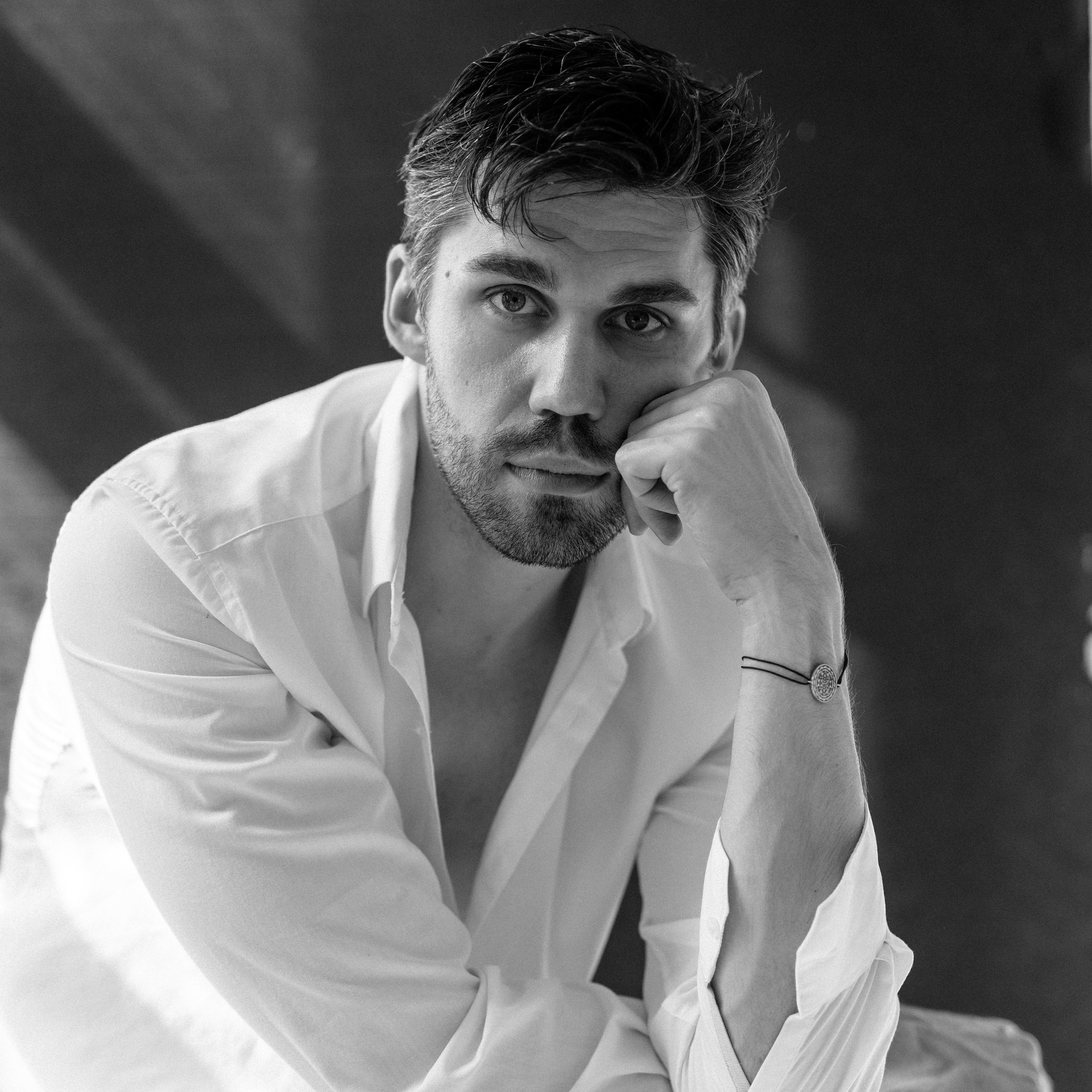 Студийный и репортажный фотограф Александр Савенков