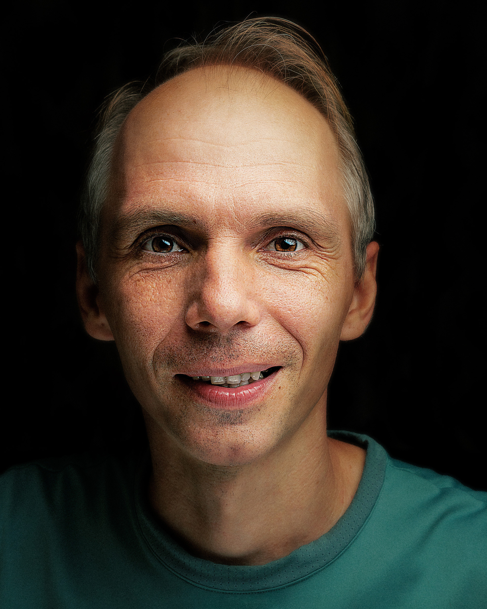 Коммерческий фотограф Сергей Крайкин. Помогу с продвижением товаров и услуг вашей фирмы с помощью качественной фотографии.