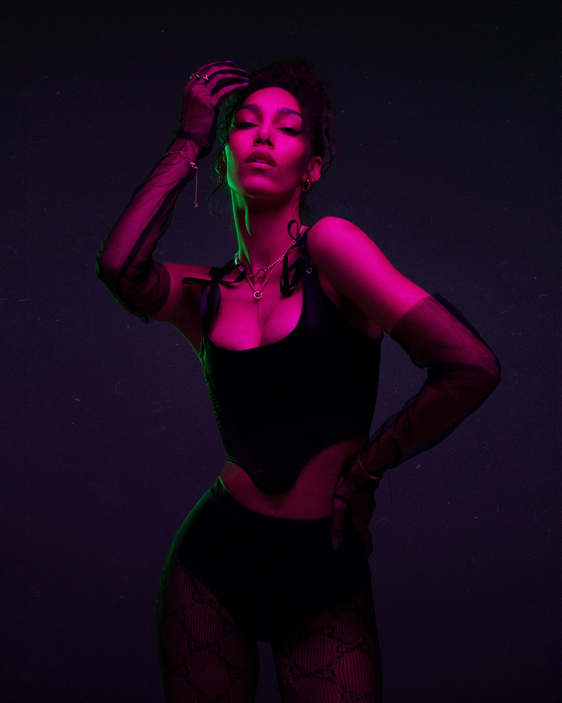 Стоимость. Михаил Евтух — фотограф для брендов и маркетплейсов в Минске