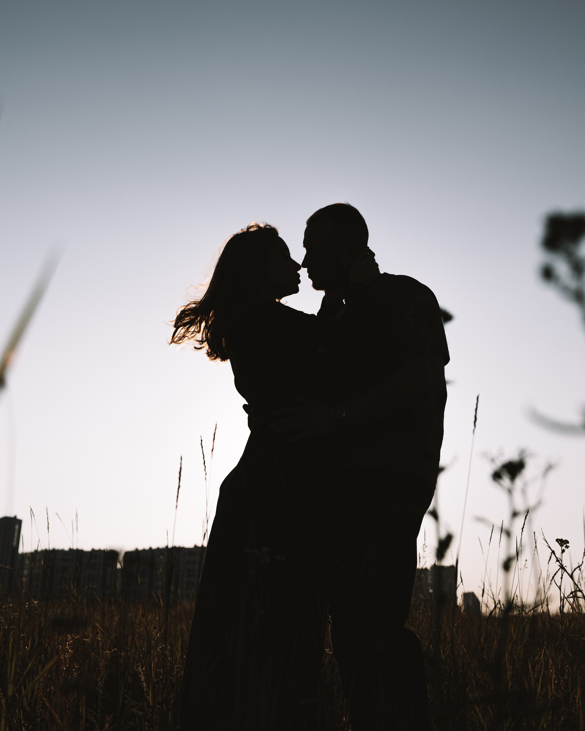 Парная фотосессия в поле . Фотограф Кириллов Игорь в городе Тюмень