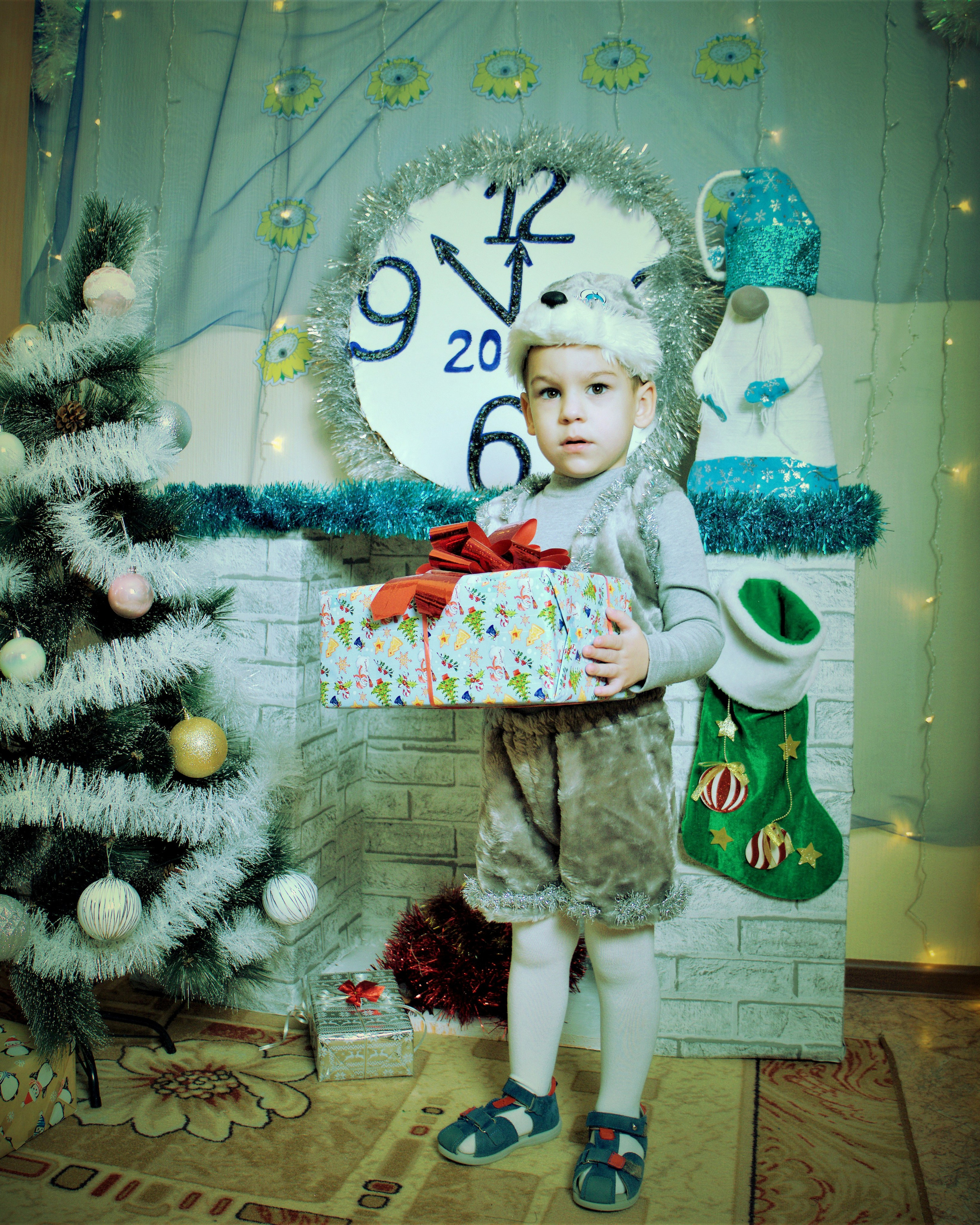 Прайс фото и видеосъемка вручение аттестатов и утренников в детском саду. Свадебный фотограф ростовская область