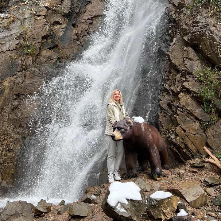 Медвежий водопад рядом с Алматы, Казахстан. Ущелье Тургень и водопад Тургеньский