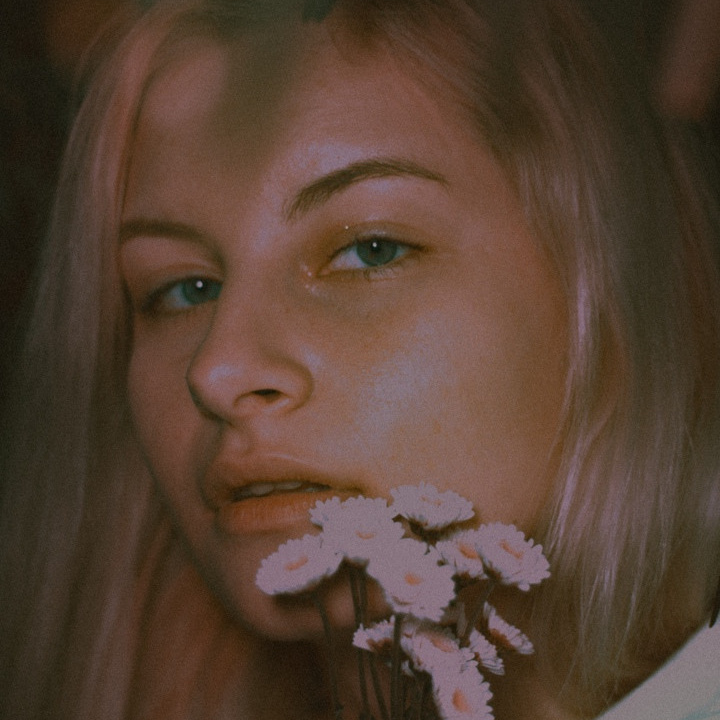 Контакты. Фотограф Аникеева Алина, Рязань/Москва