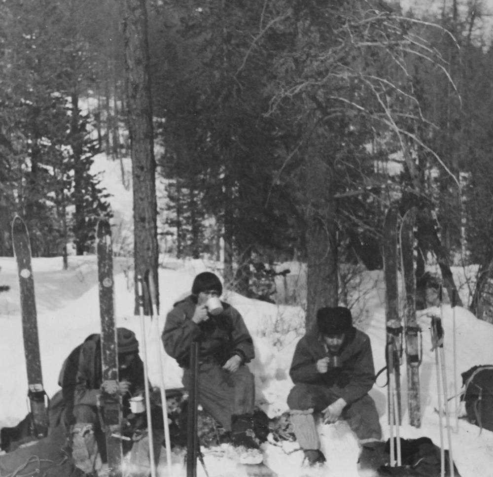 Мне б дороги далёкие (1977). Фотограф Эдуард Алмадаков